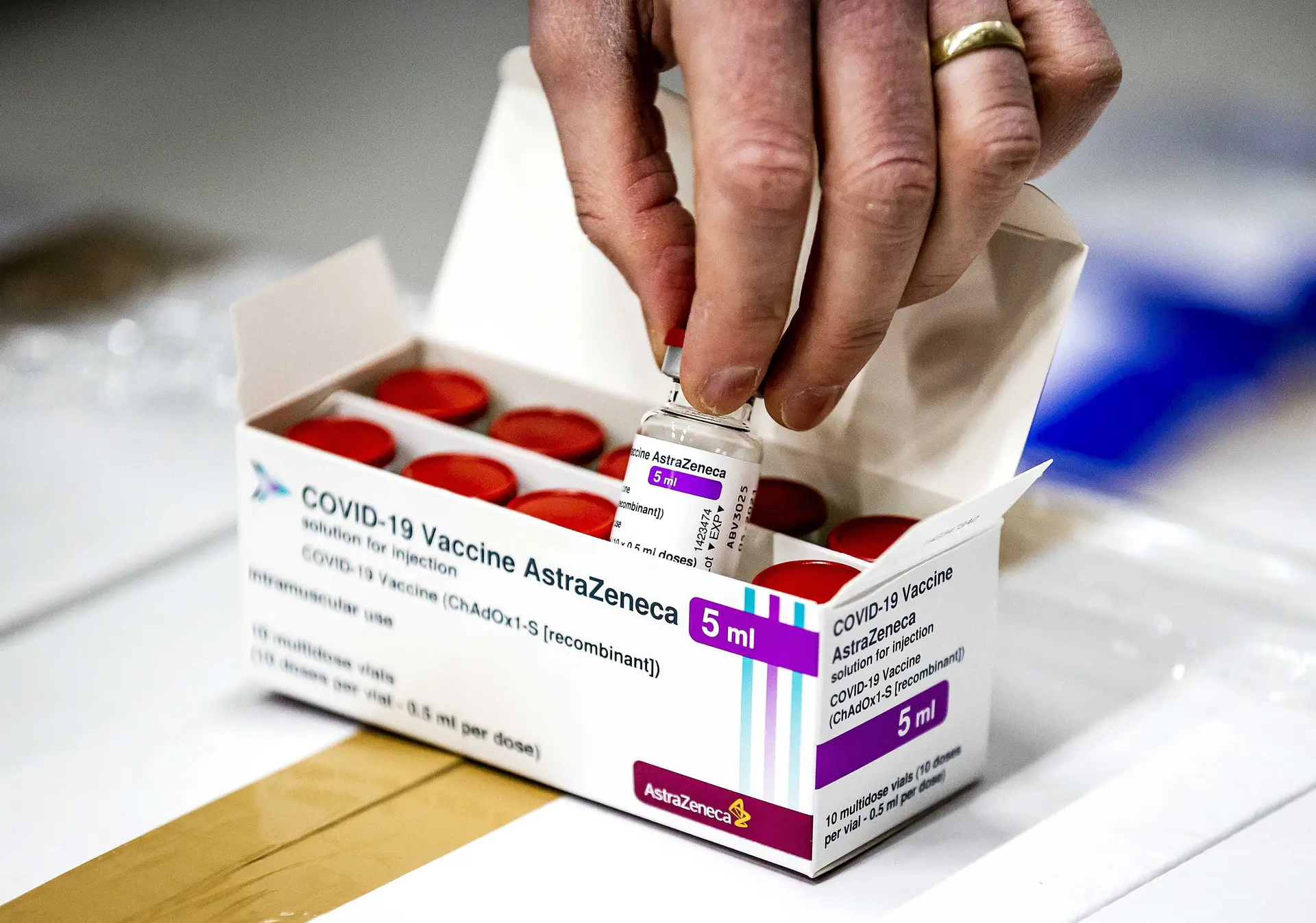 Covid-19. Madeira retoma vacinação com AstraZeneca na sexta-feira