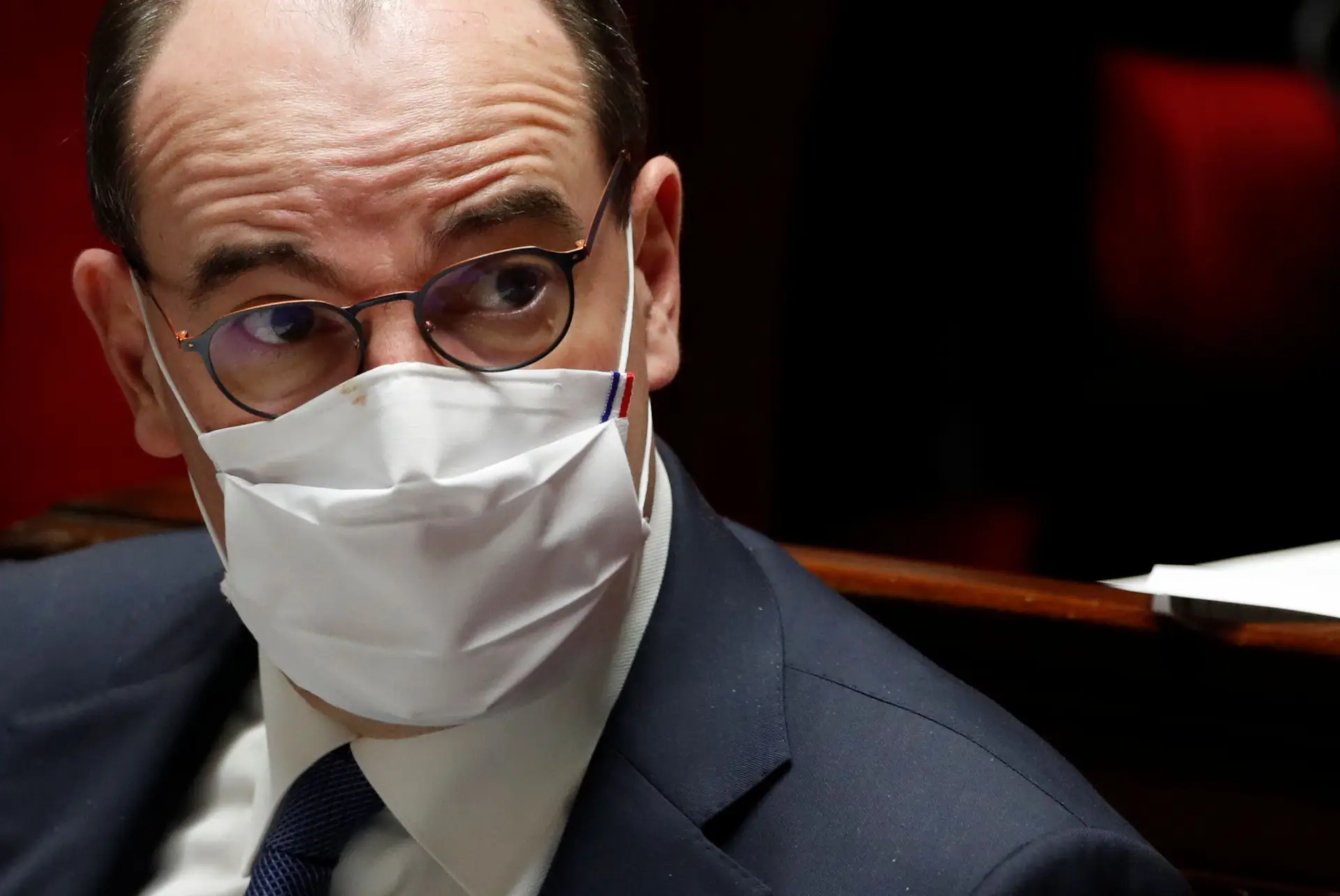 Covid:19. Primeiro-ministro francês quer tomar vacina da AstraZeneca para transmitir confiança
