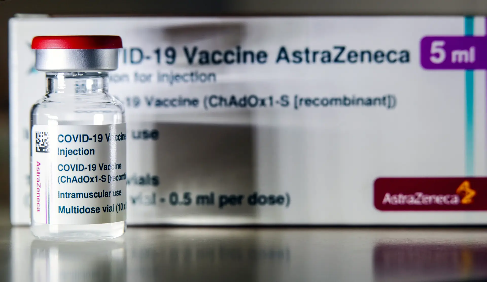 Covid-19. Finlândia suspende vacina da AstraZeneca apesar da "luz verde" da EMA