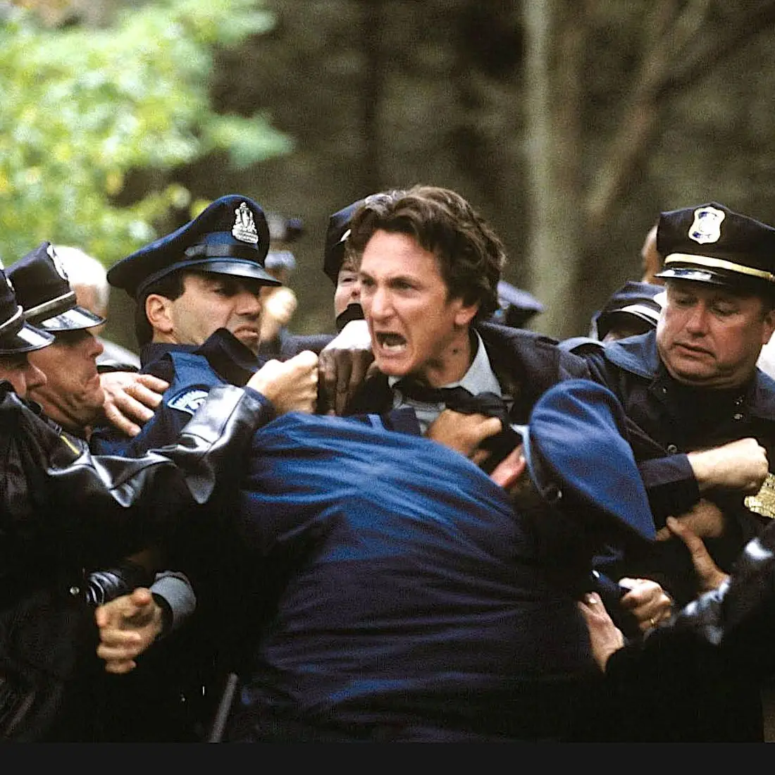 Sessão de Cinema: “Mystic River” - SIC Notícias