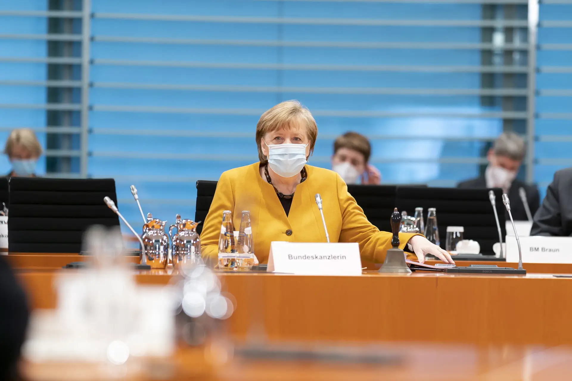 Merkel reconhece erro e recua nas restrições na Páscoa