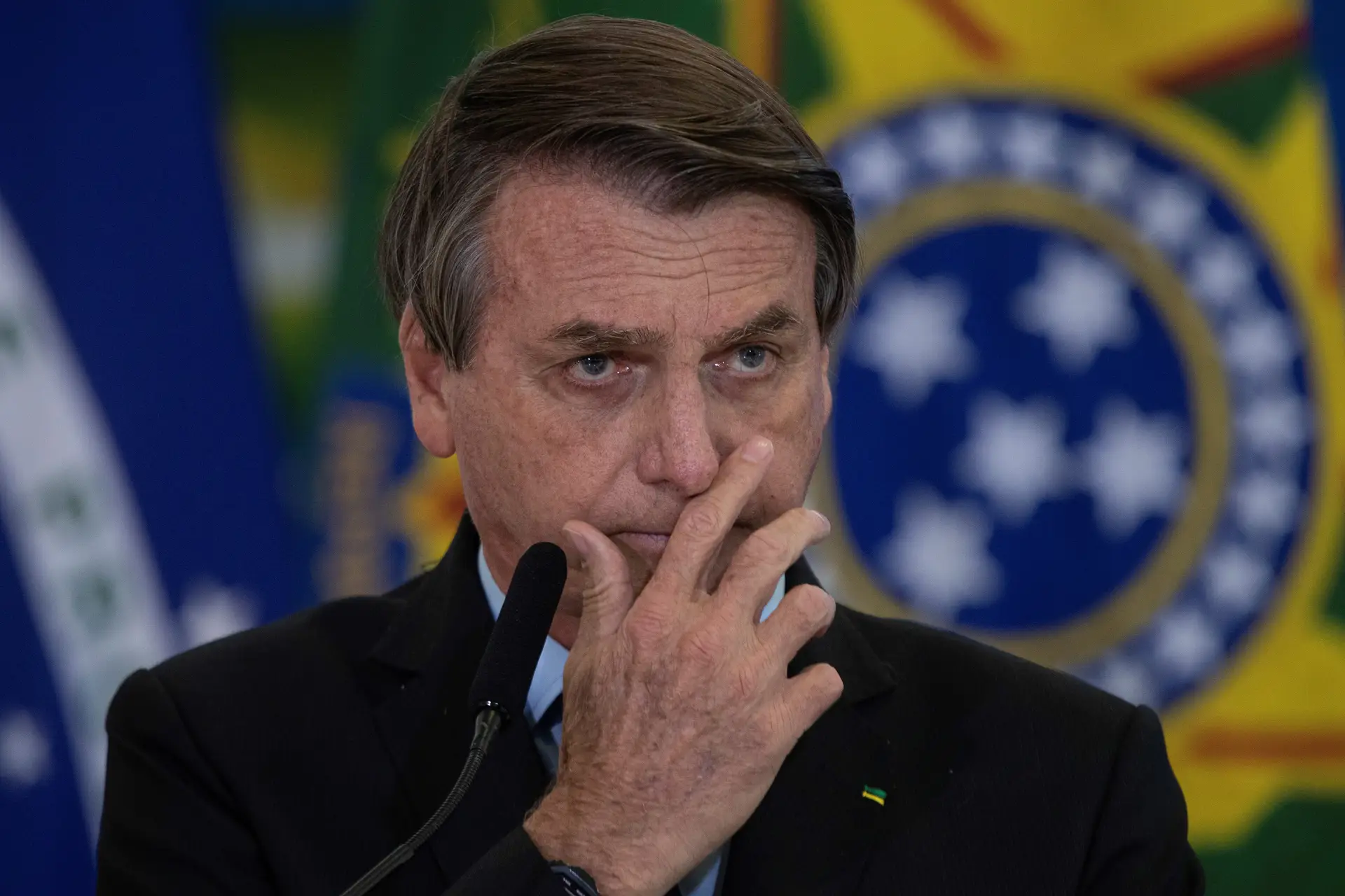 Jair Bolsonaro chama "ladrão" a Lula da Silva
