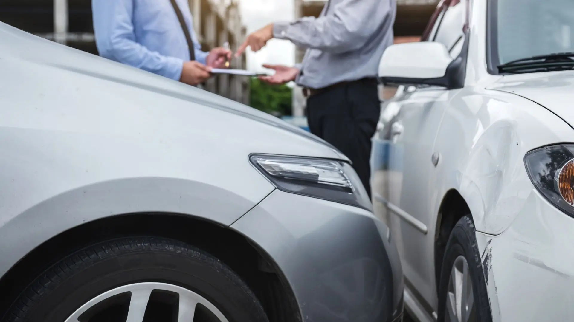 Menos acidentes e mortos nas estradas nos primeiros quatro meses do ano face a 2020