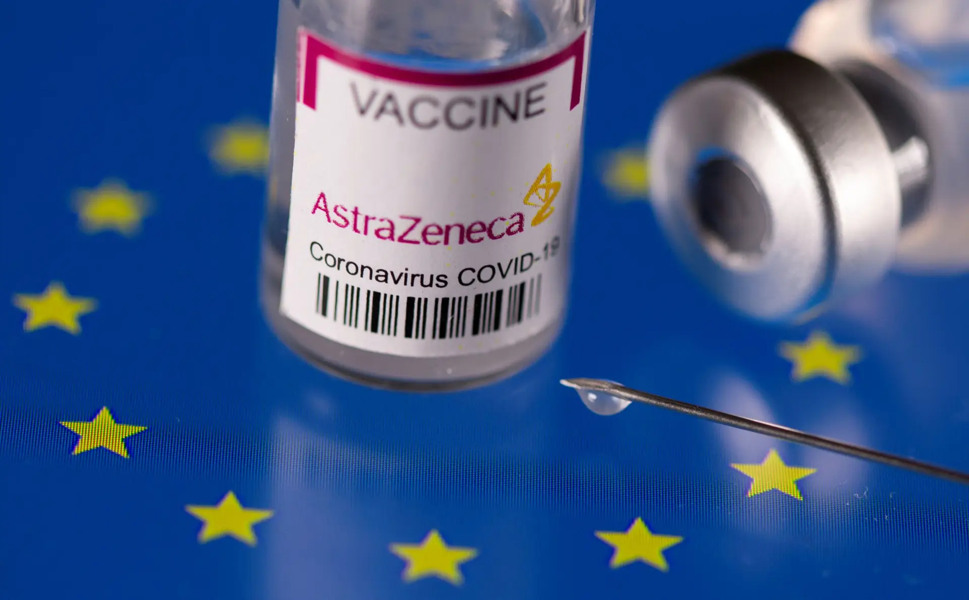 Covid-19. Vacina da AstraZeneca muda de nome na Europa