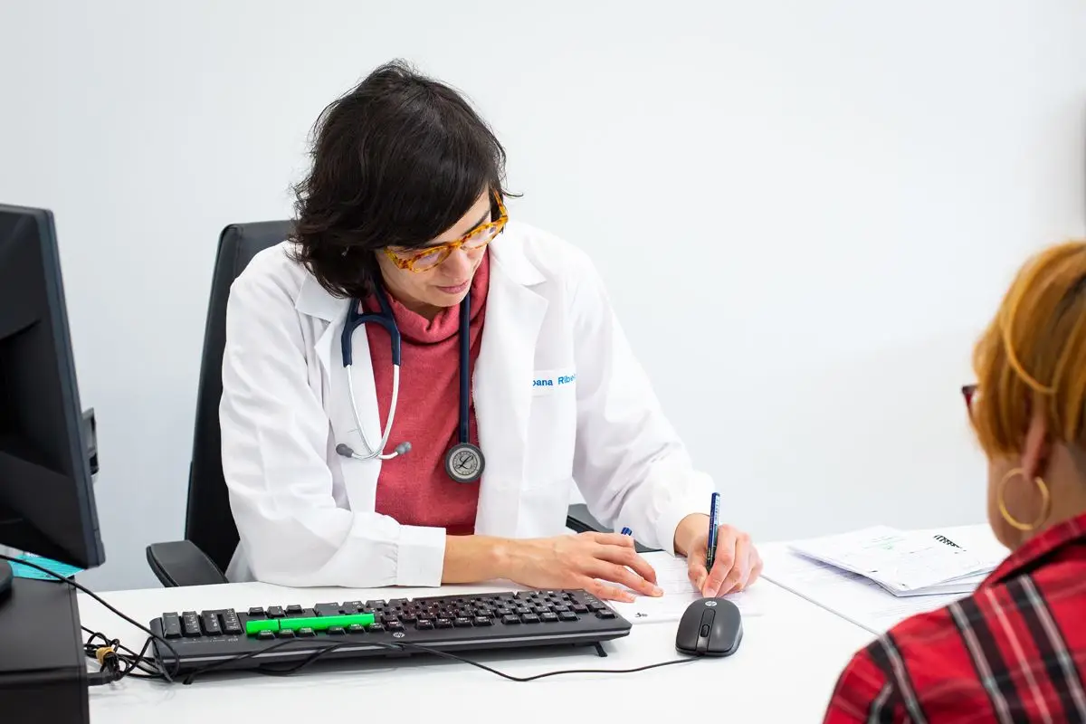 Consultas de oncologia ficam mais caras, segundo as novas tabelas da ADSE