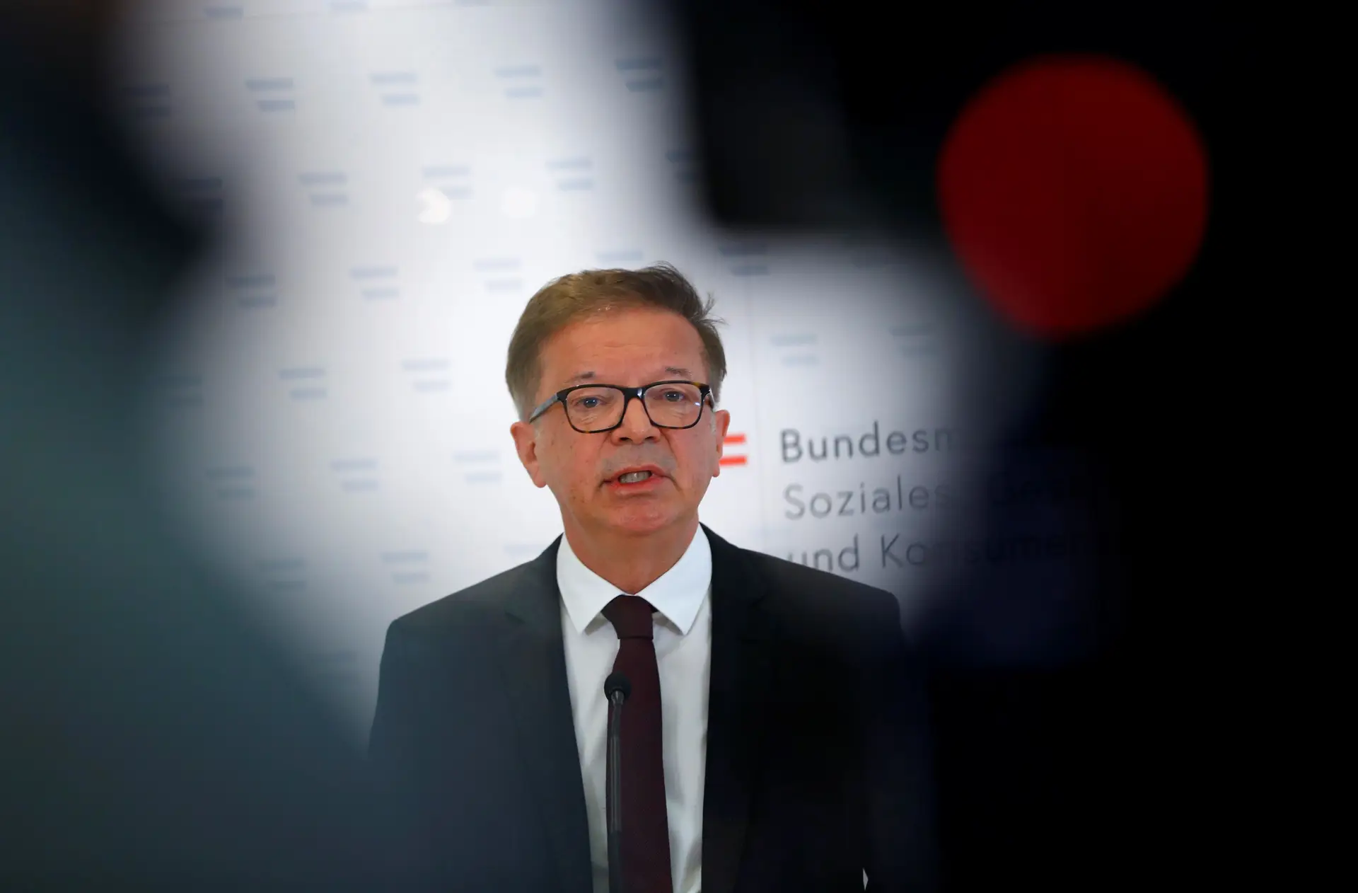 O ministro austríaco da Saúde, Rudolf Anschober