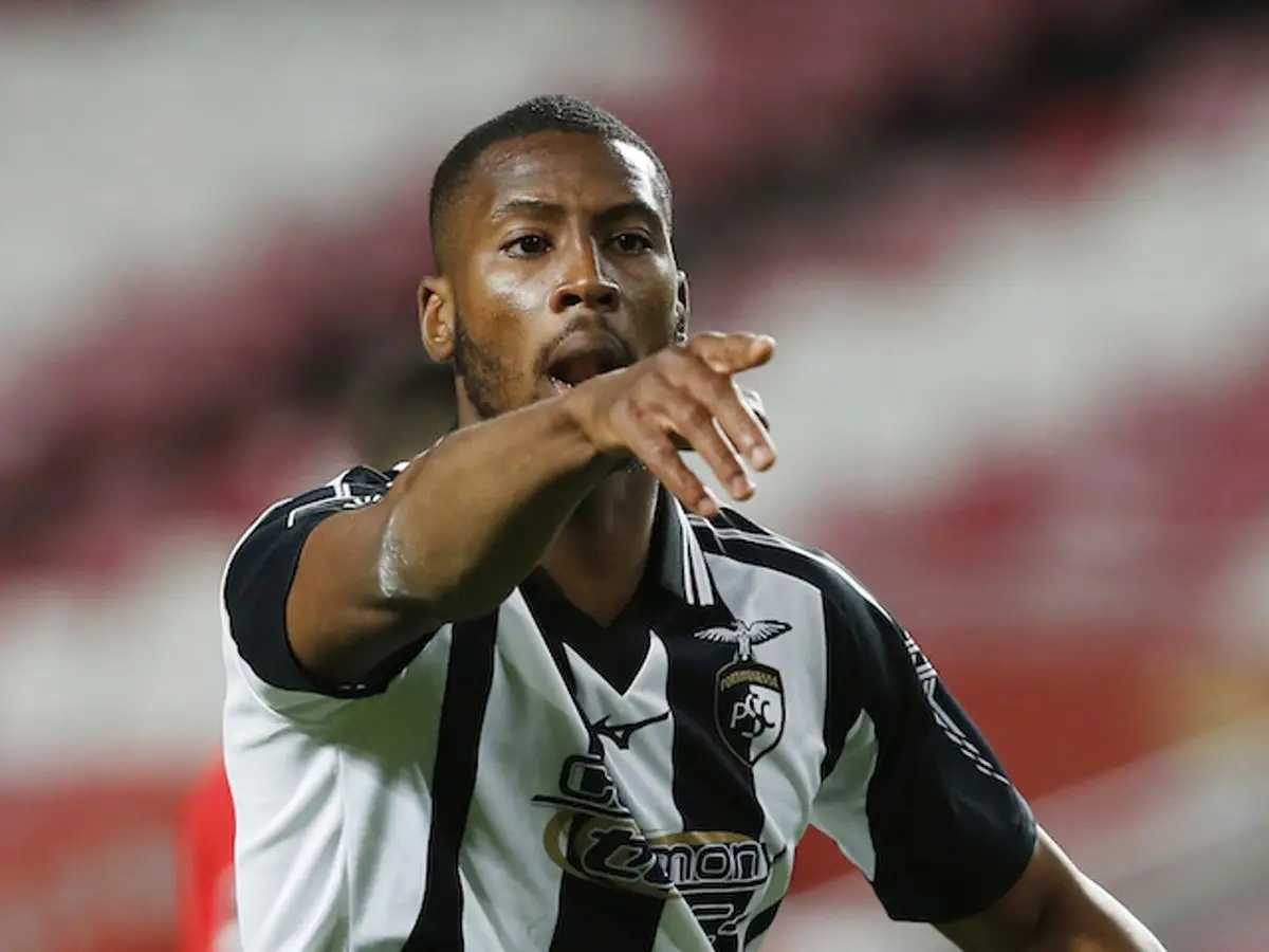 Beto anunciado pela Udinese em empréstimo com opção de compra obrigatória