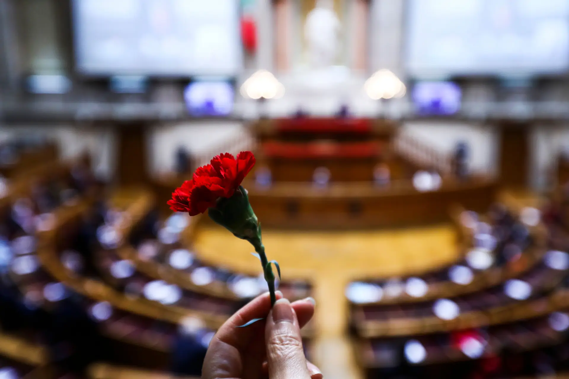 25 de Abril. Marcelo diz que é preciso repensar o passado para diminuir intolerâncias