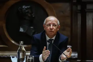 "Só pode ser um erro". Governo deixa aviso a Espanha