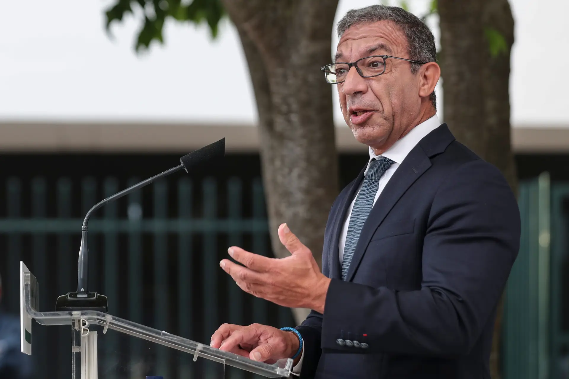Aprovar Orçamento do Estado? Duarte Pacheco aconselha AD a não provocar PS