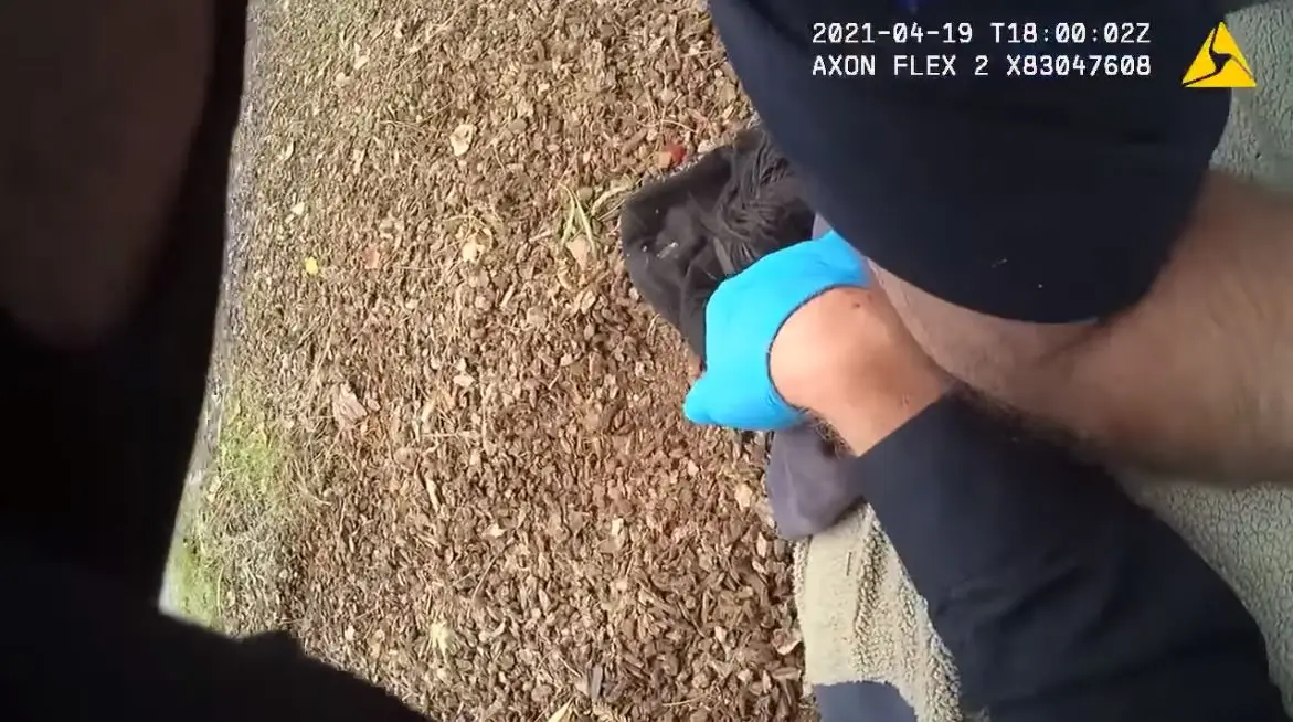 Homem morre nos EUA na sequência de detenção policial