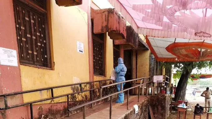 Goa entra em confinamento após novo máximo de casos de covid-19