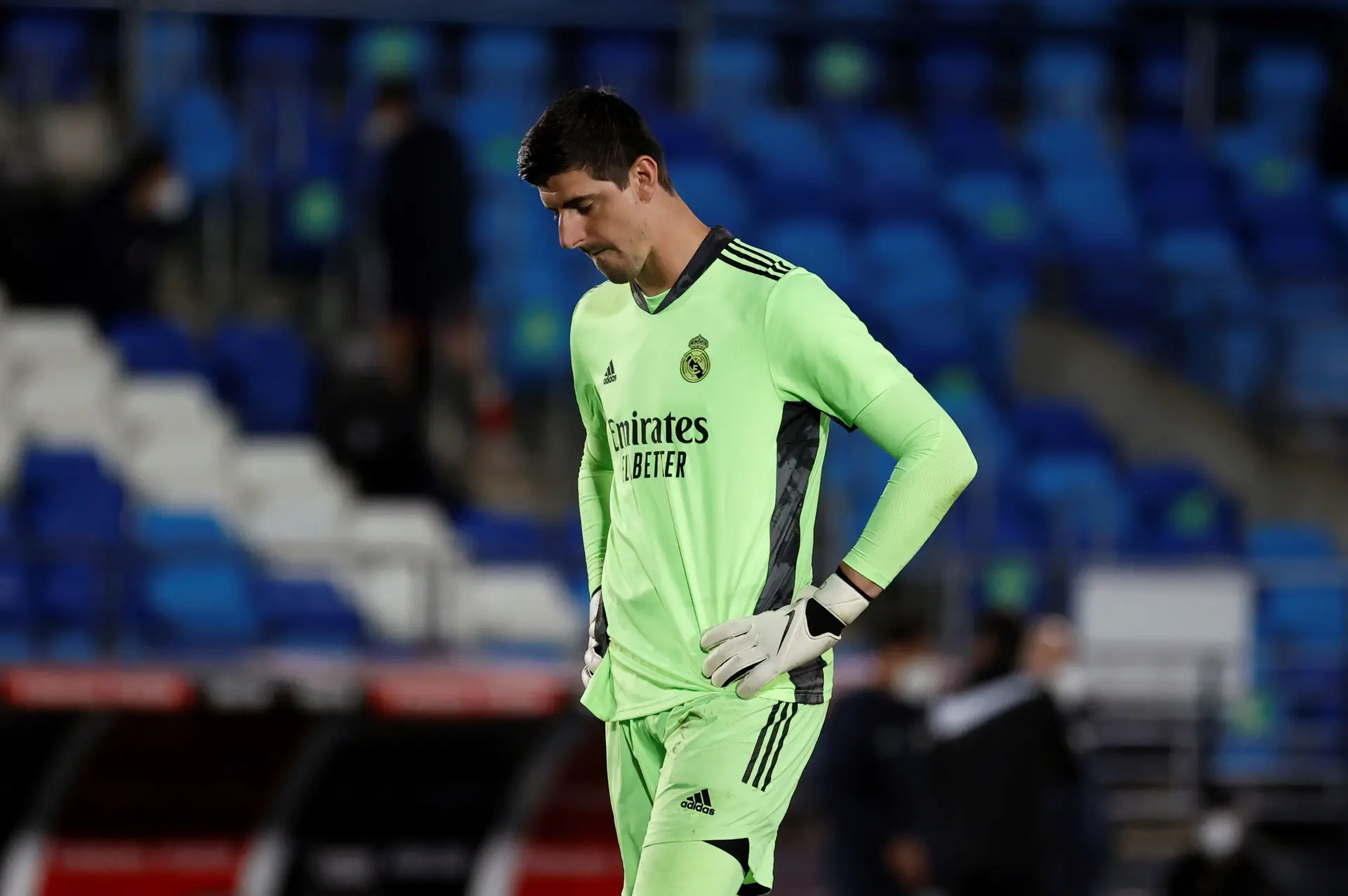 Real Madrid: Courtois abandona treino em lágrimas e falha arranque de temporada