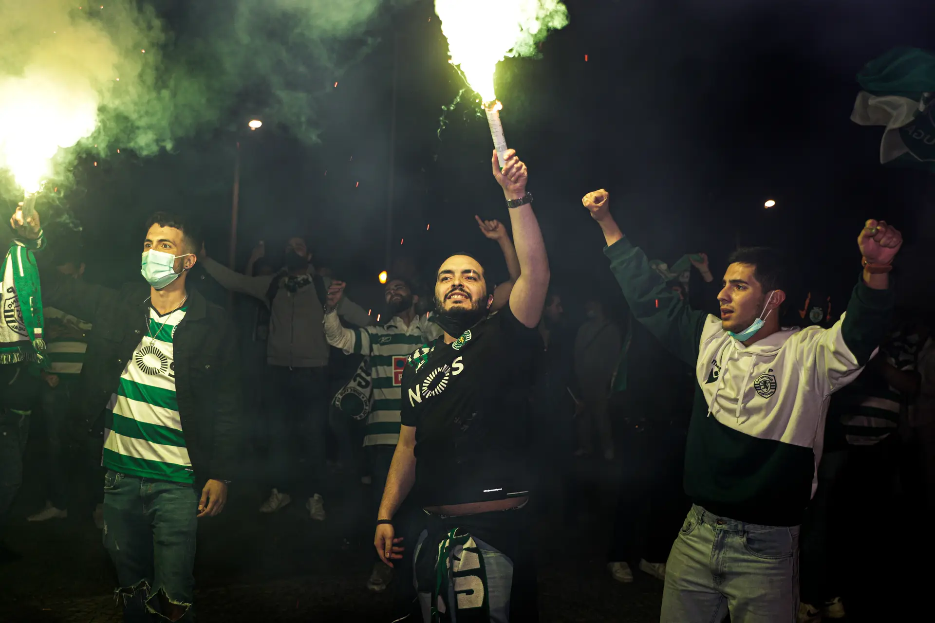 Sporting campeão. Milhares de adeptos celebram regresso aos títulos em Faro