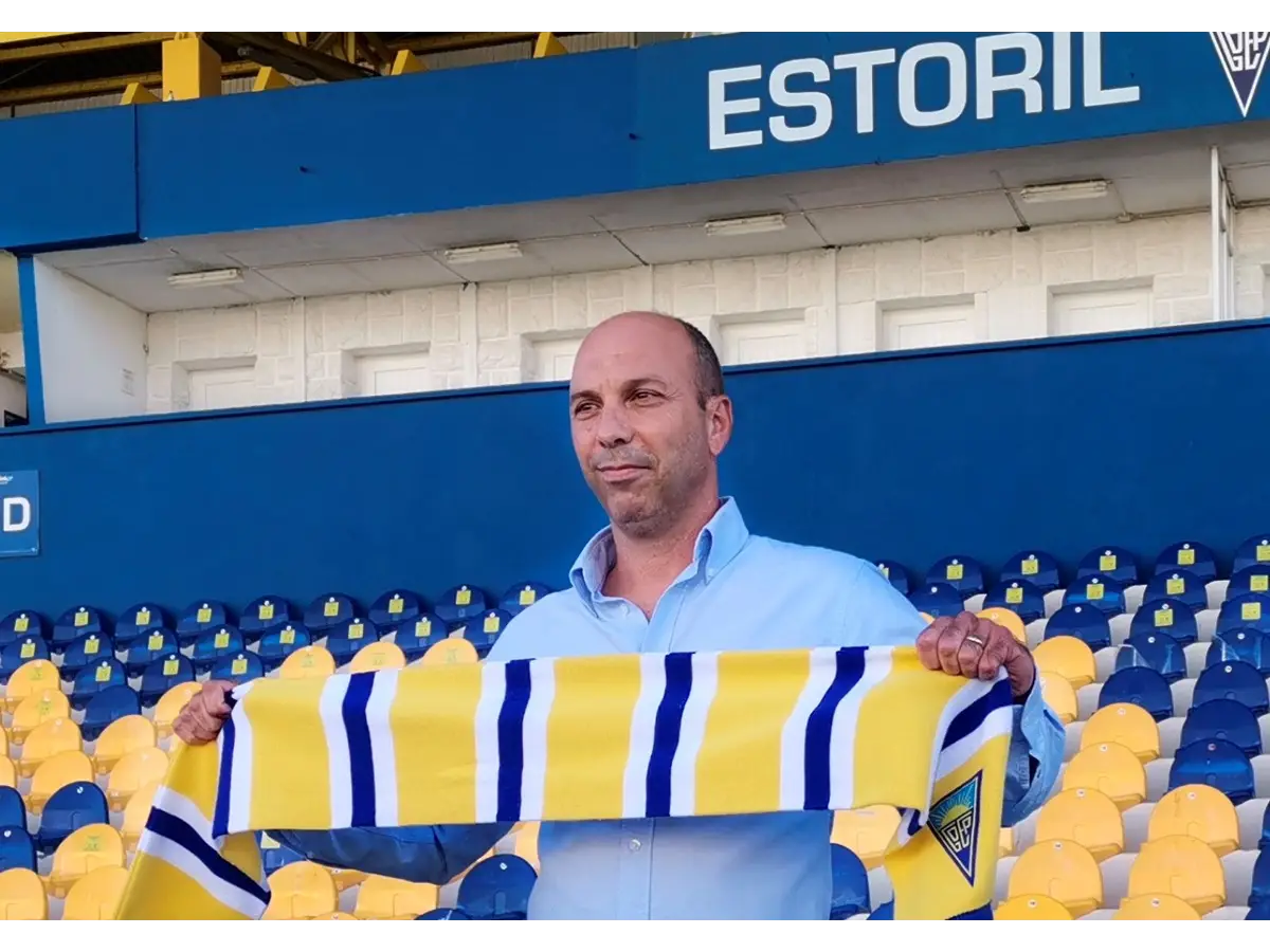 Exclusivo. Bruno Pinheiro renova mais um ano com o Estoril