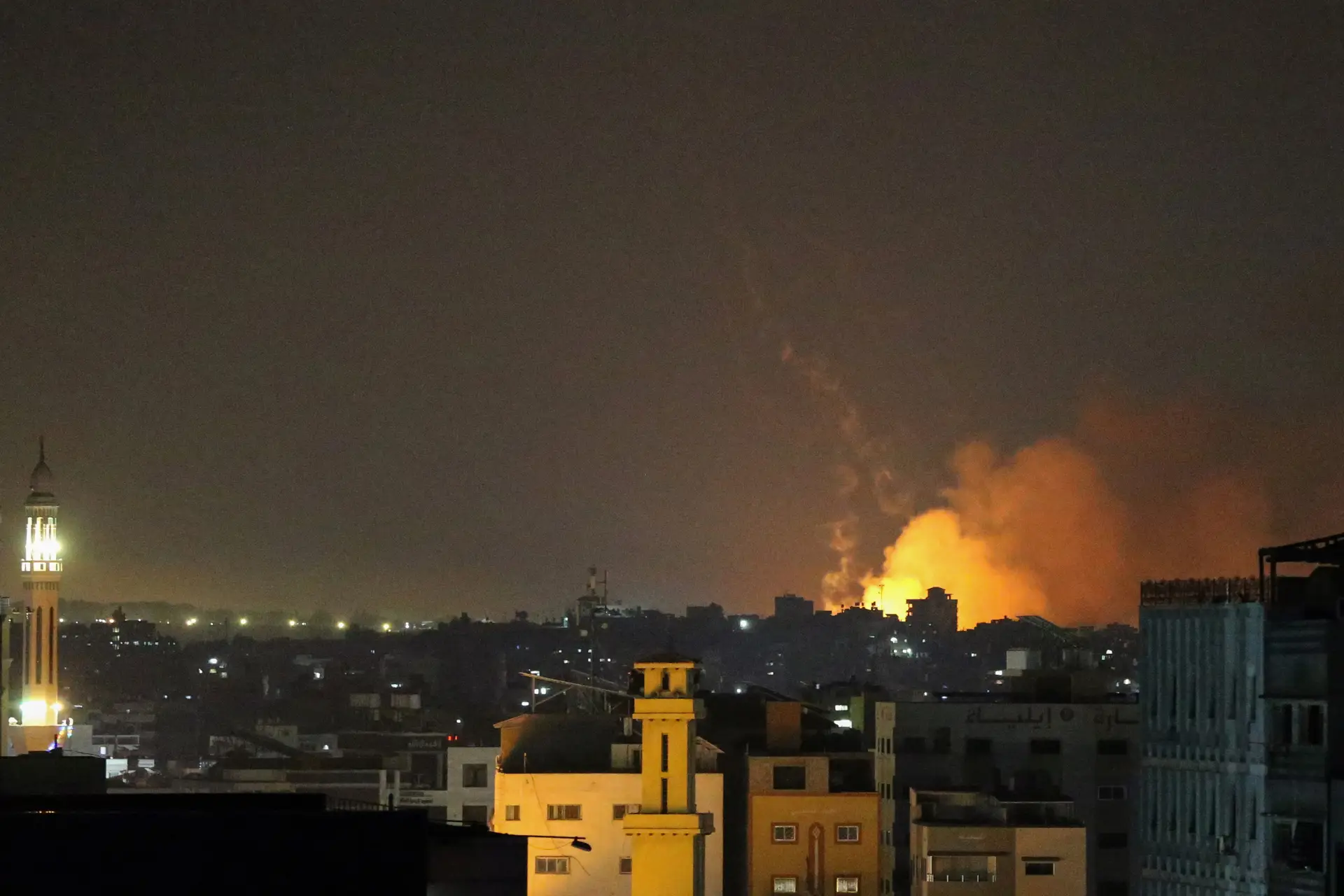 Israel diz ter bombardeado casa de figura de topo da liderança do Hamas