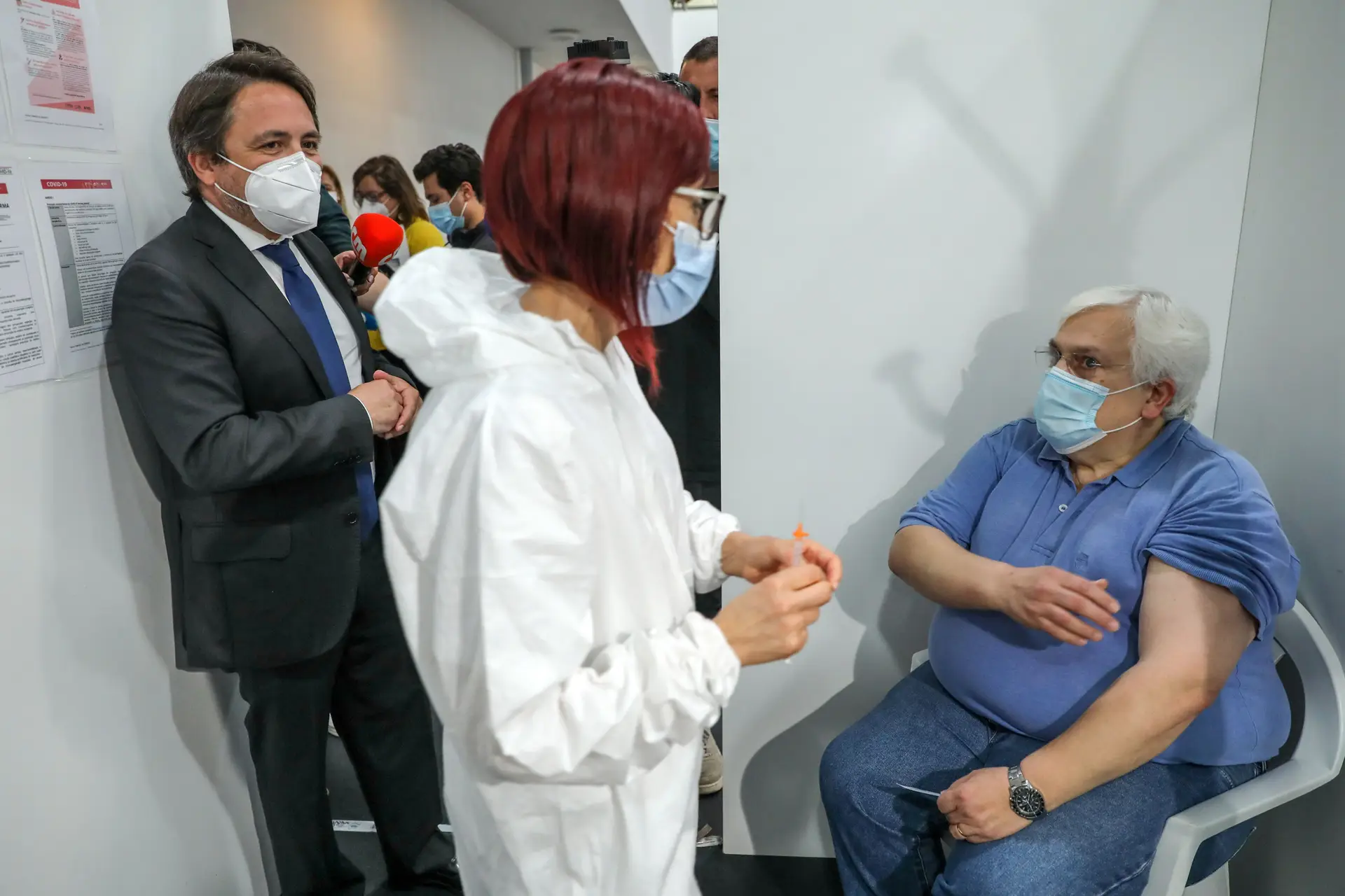 Covid-19. Administradas mais de meio milhão de vacinas na última semana em Portugal