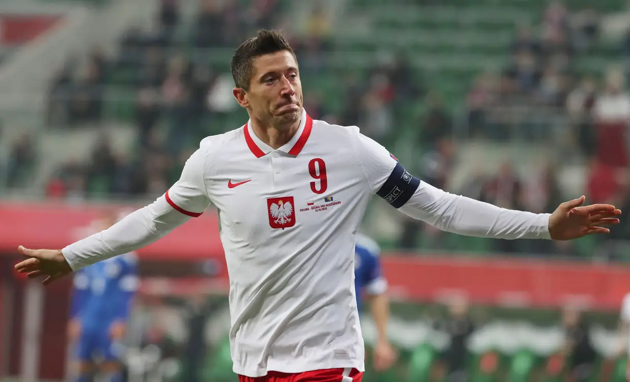 Robert Lewandowski (Polónia) - 118 internacionalizações