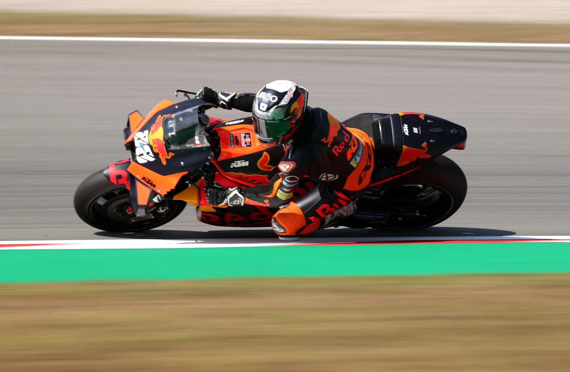 Moto GP. Miguel Oliveira vence Grande Prémio da Catalunha