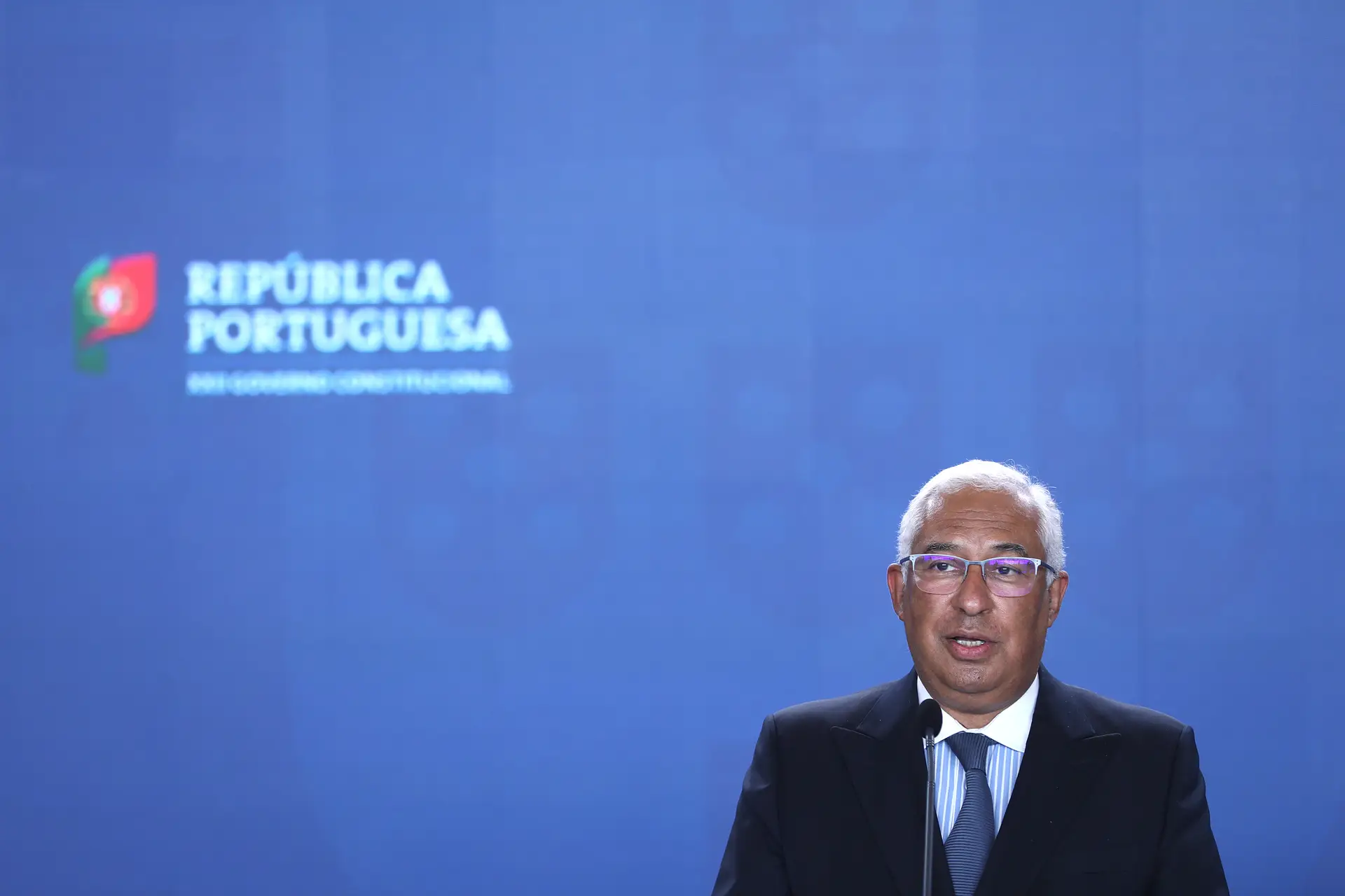 Covid-19. Costa cria comissão técnica para revisão das leis em contexto de pandemia