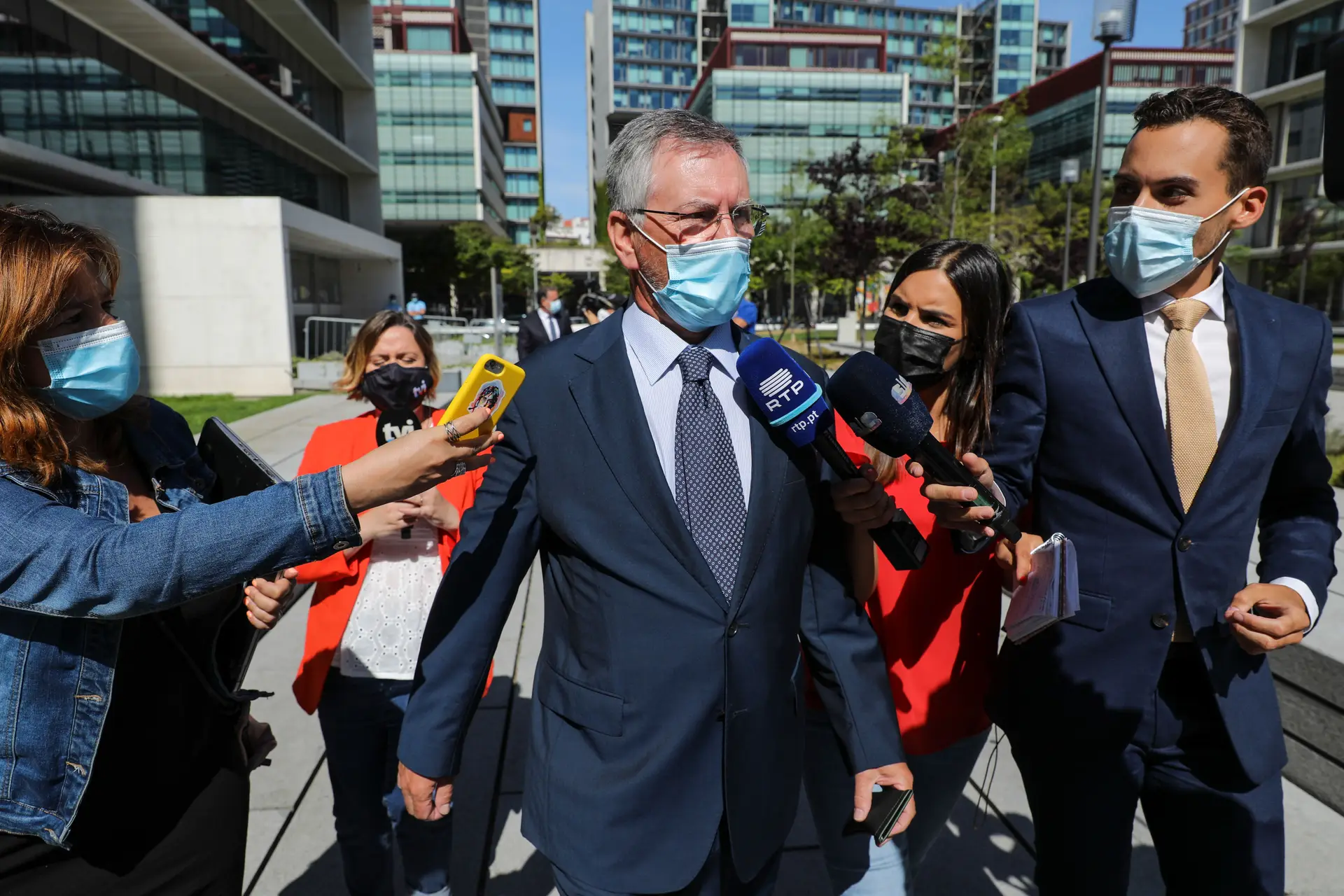 Armando Vara acusado de colocar 1,6 milhões de euros na Suíça e usar offshores para ocultar dinheiro