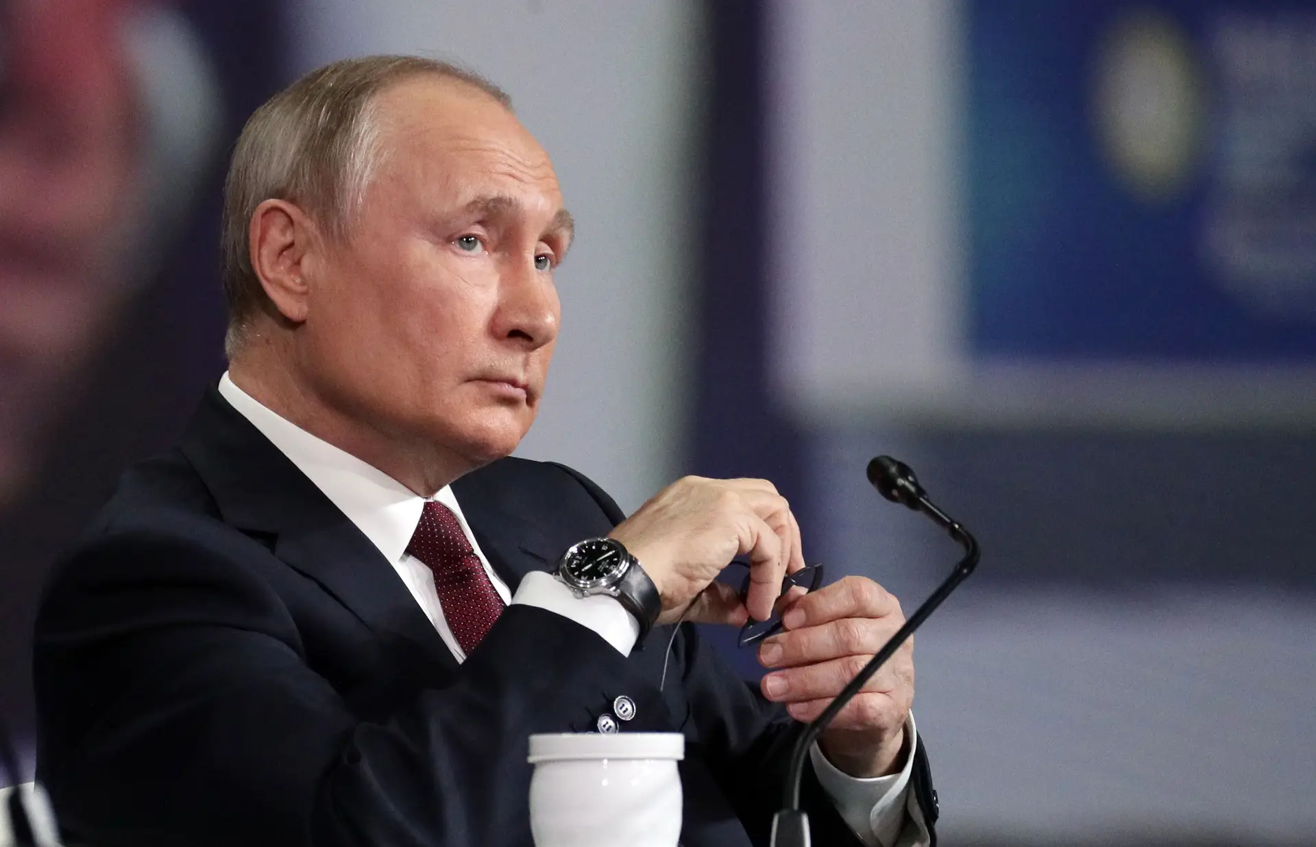 Líderes europeus afastam ideia de cimeira com Putin
