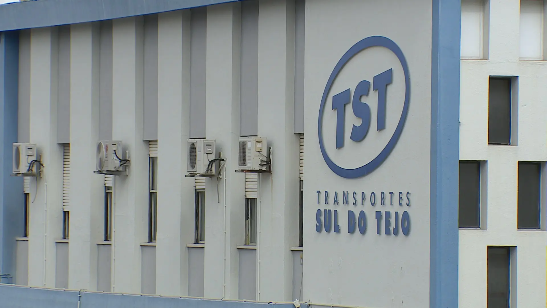 Adesão à greve dos trabalhadores da TST superior a 90%