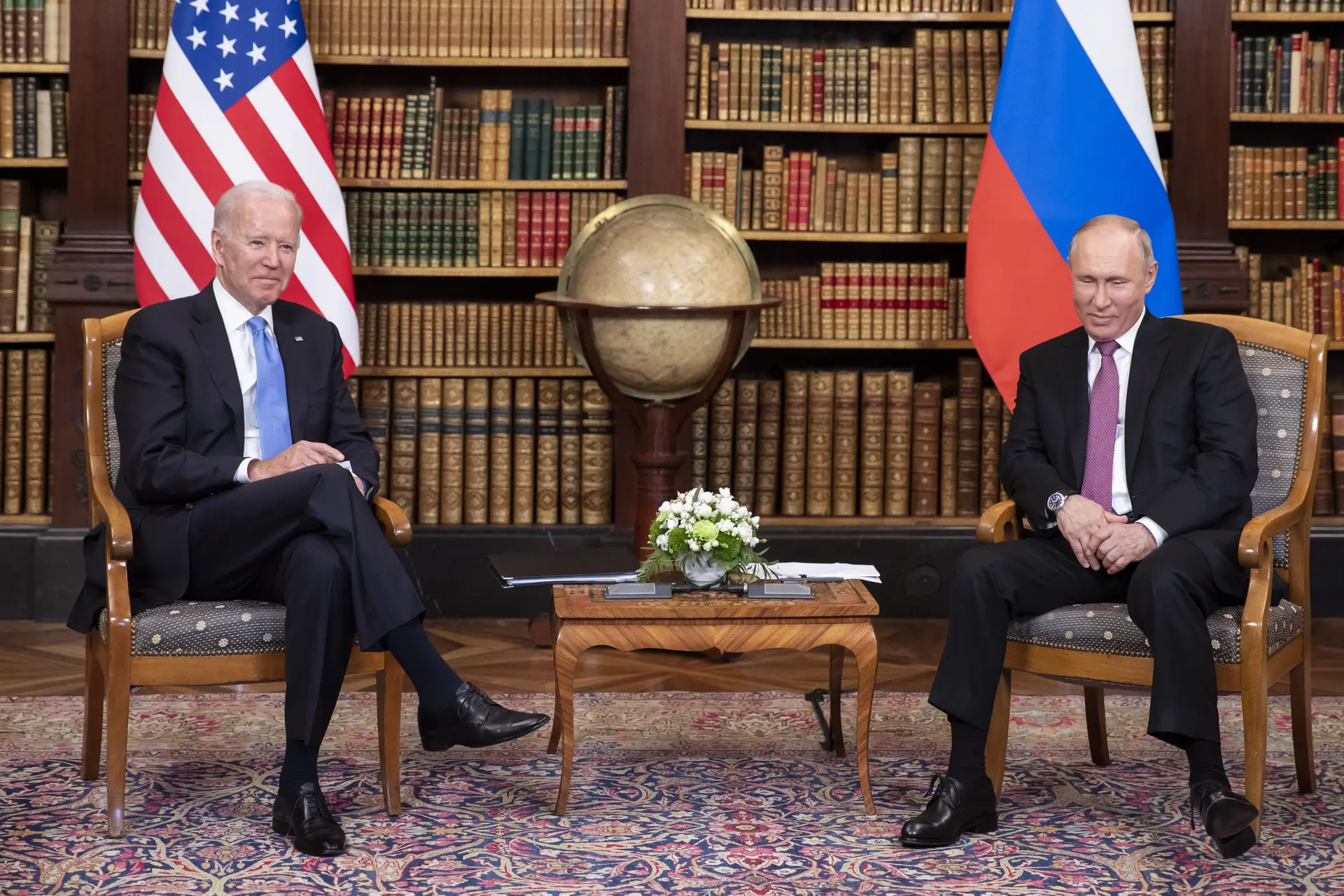 Biden avisa que se Navalny morrer as consequências serão "devastadoras" para a Rússia