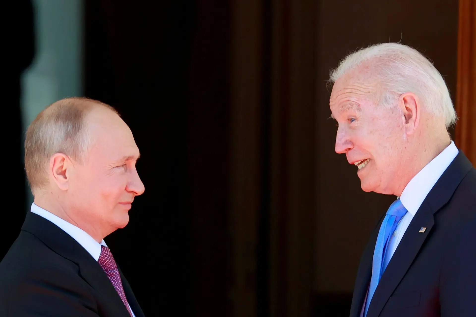 Putin considera "construtiva" e "sem animosidades" cimeira com Biden