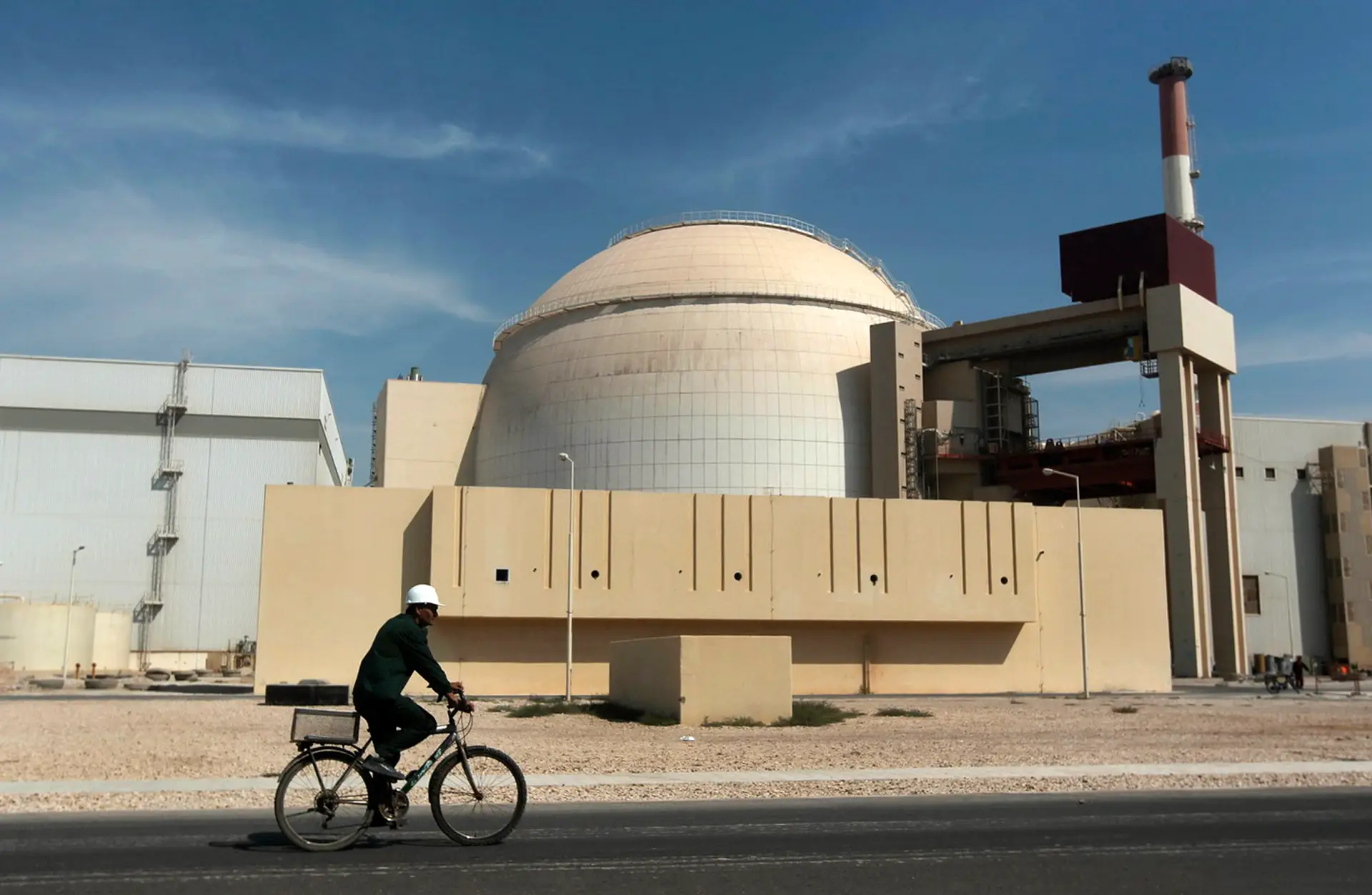 EUA preocupados com avanço do programa nuclear iraniano