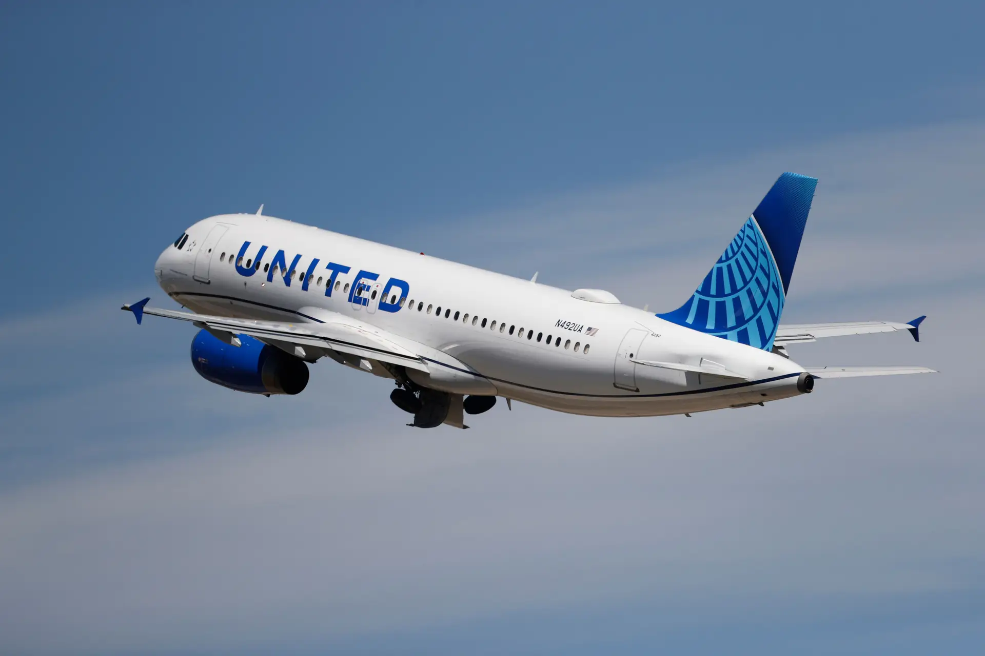Avião da companhia aérea United Airlines