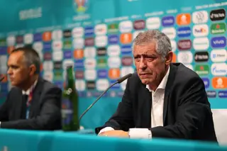Fernando Santos: "Os jogadores estão a chorar"