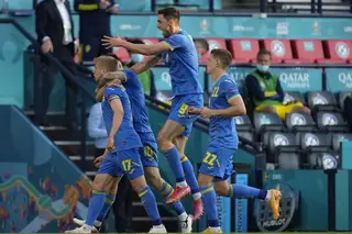 UEFA Euro 2020. Ucrânia vence Suécia e passa aos quartos-de-final