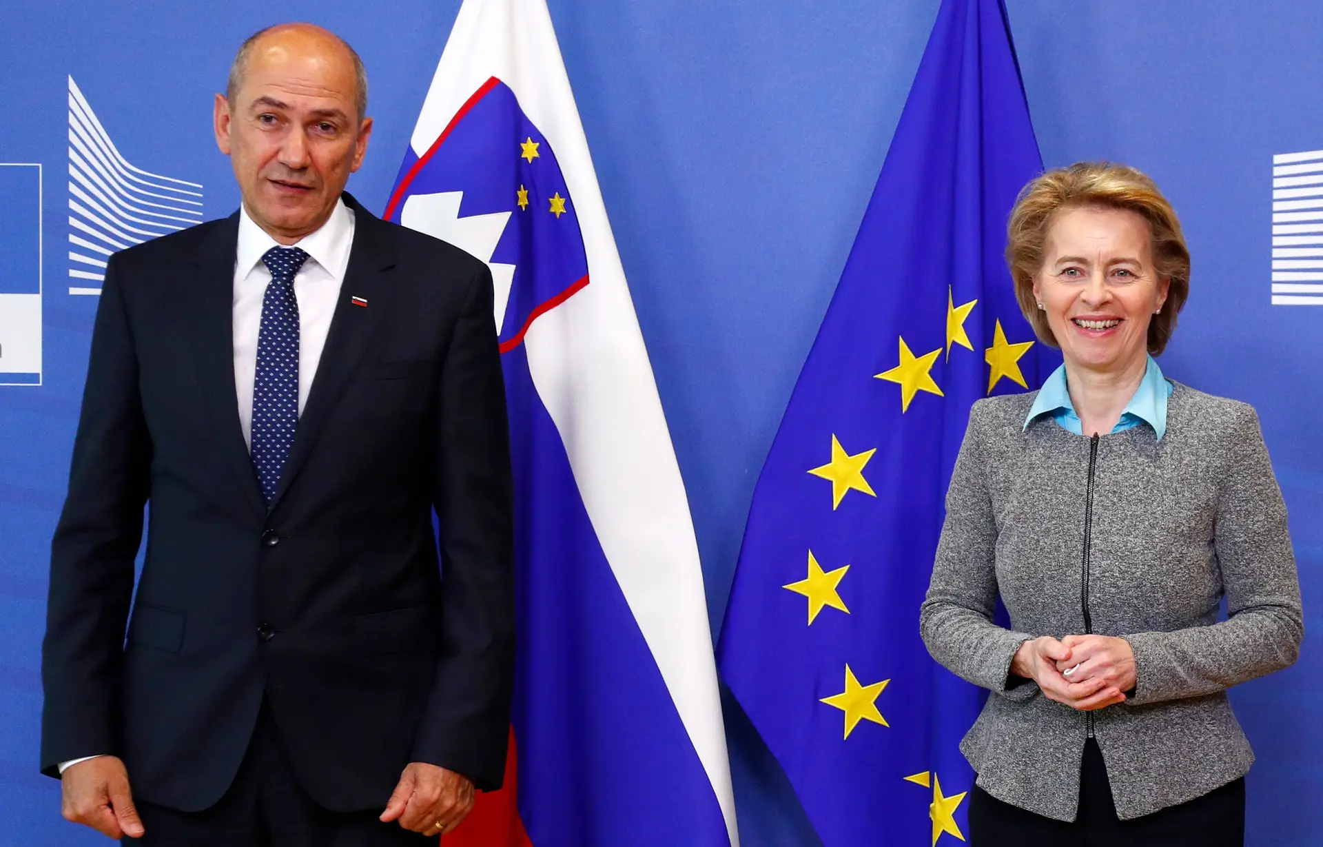 Von der Leyen e o primeiro-ministro esloveno Jansa