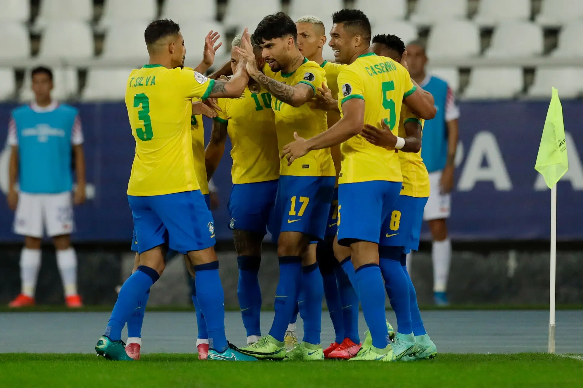 Jogador Nacional De Futebol Portugal E Re Silva Contra Chile