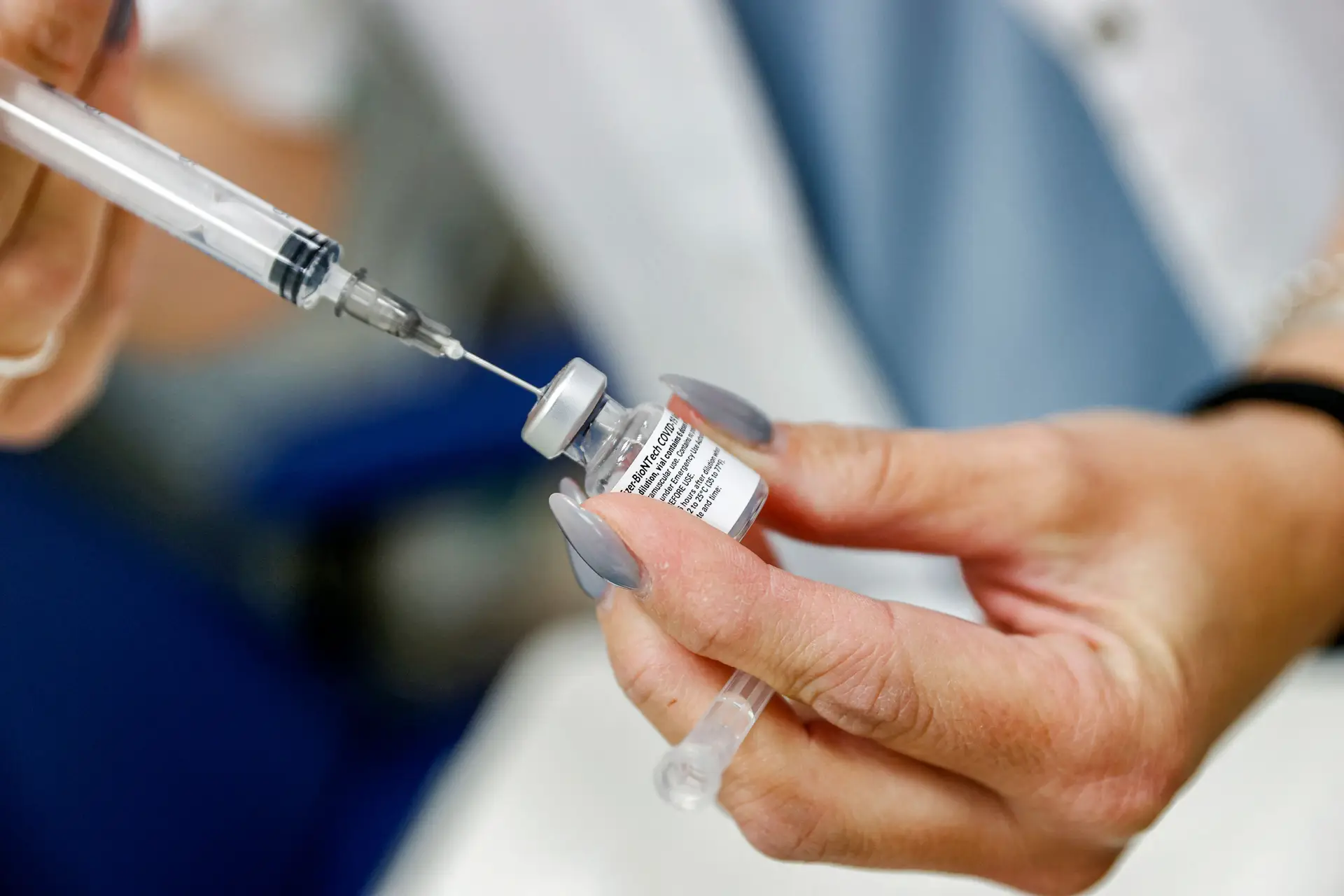 Covid-19: hospital israelita começa ensaio clínico com quarta dose da vacina