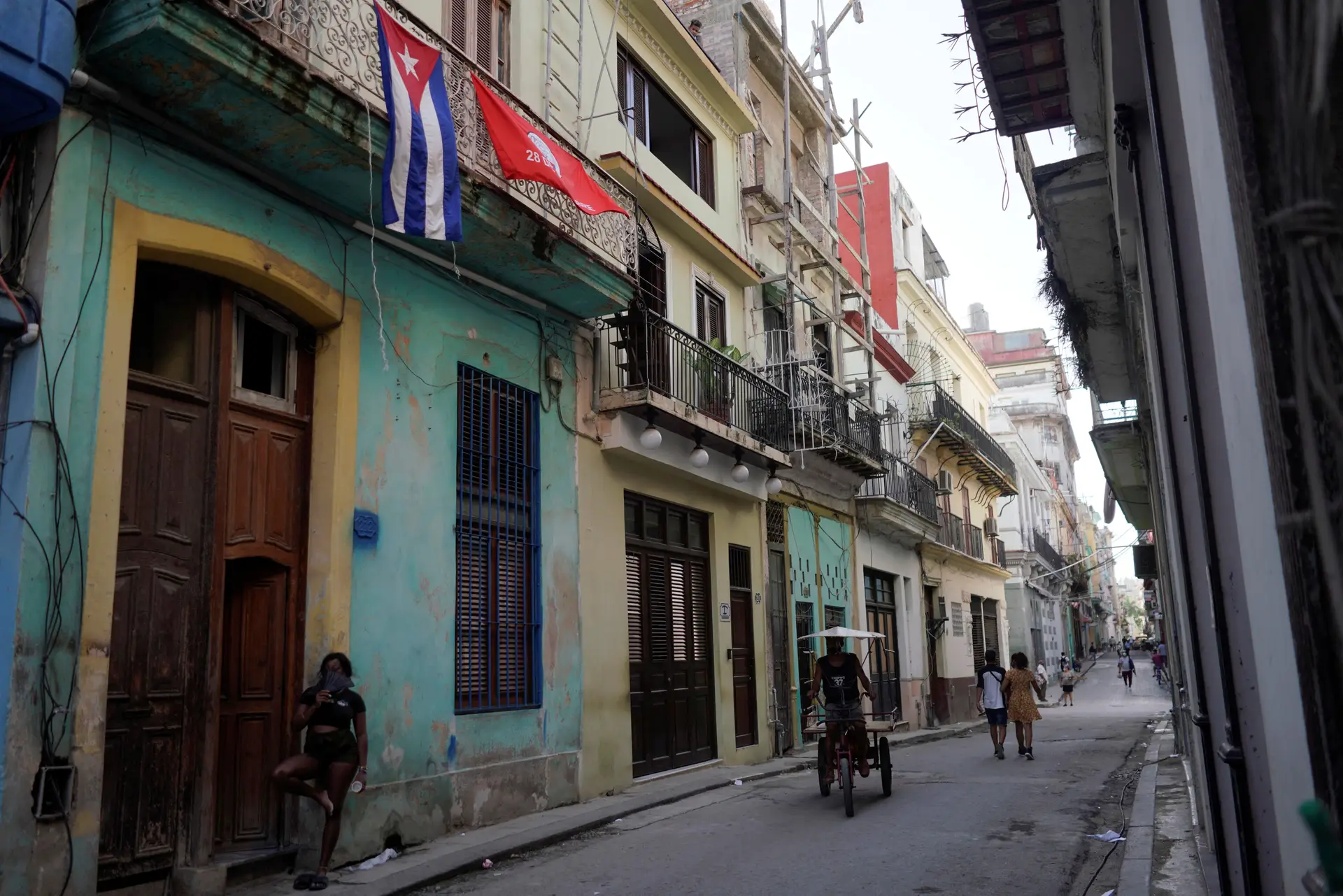 Cuba anuncia fim das restrições às importações privadas