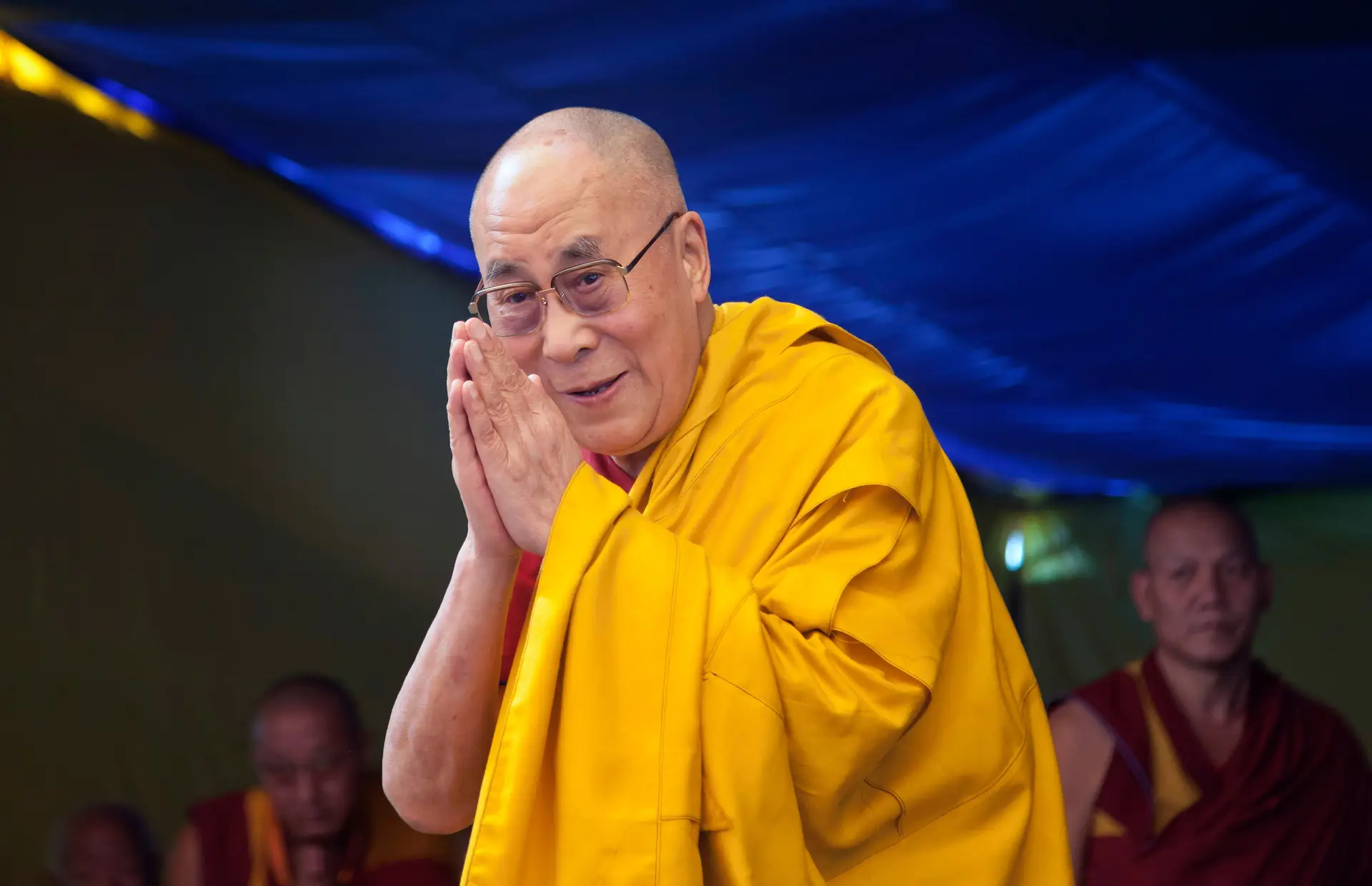 Índia tentou espiar Dalai Lama, que não tem telemóvel, através dos conselheiros