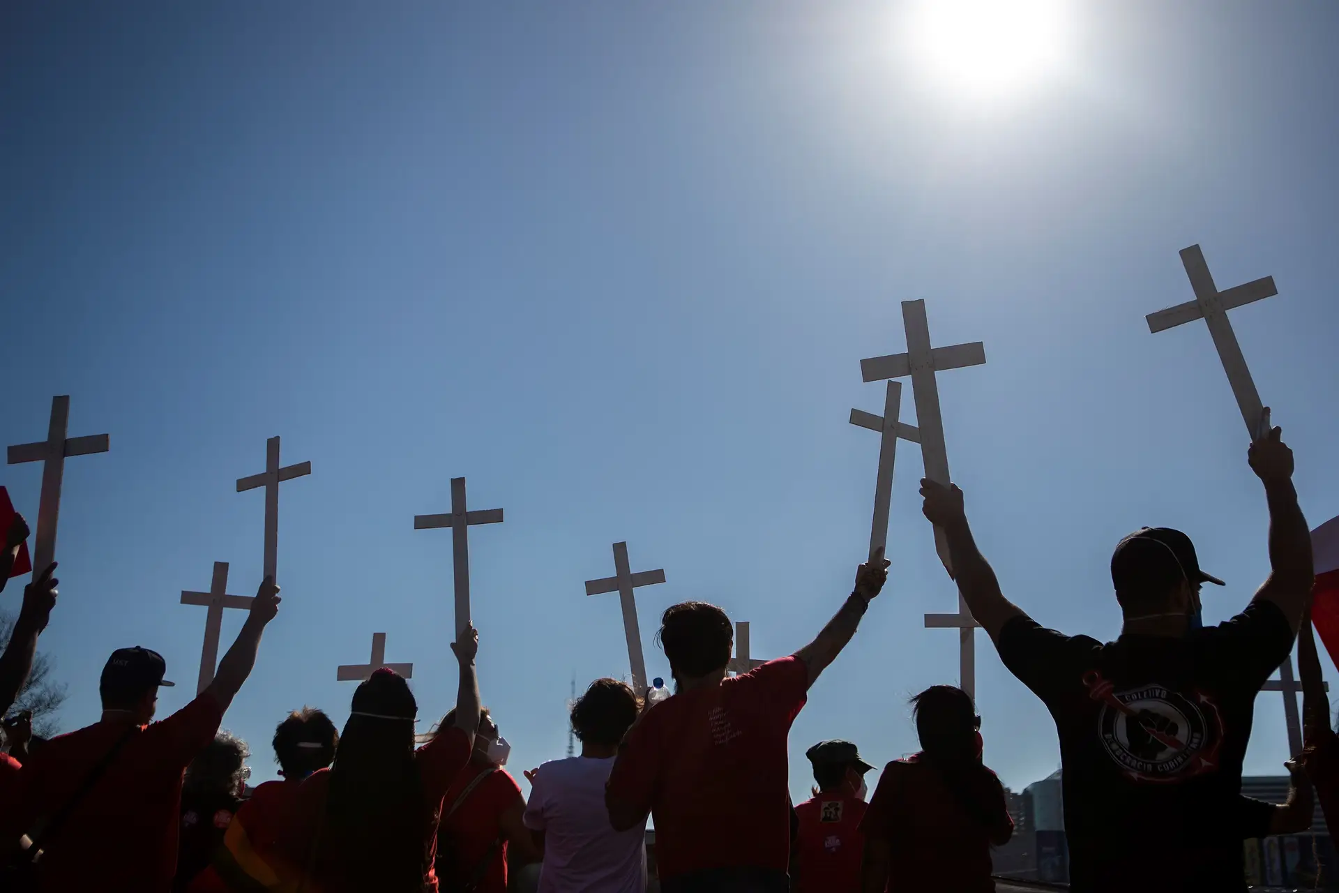 Brasil supera as 570 mil mortes por covid-19