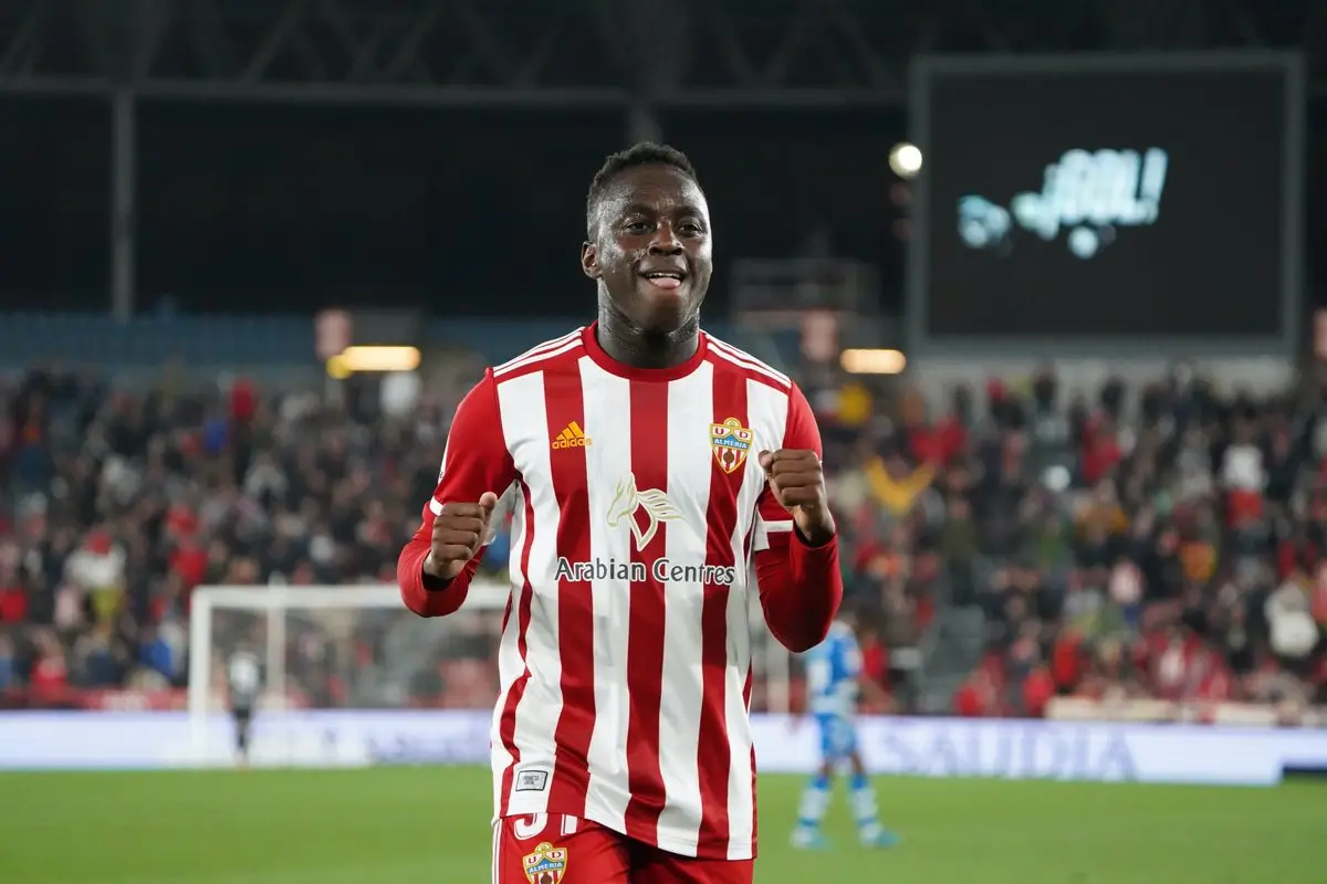 Famalicão tenta empréstimo de Arvin Appiah