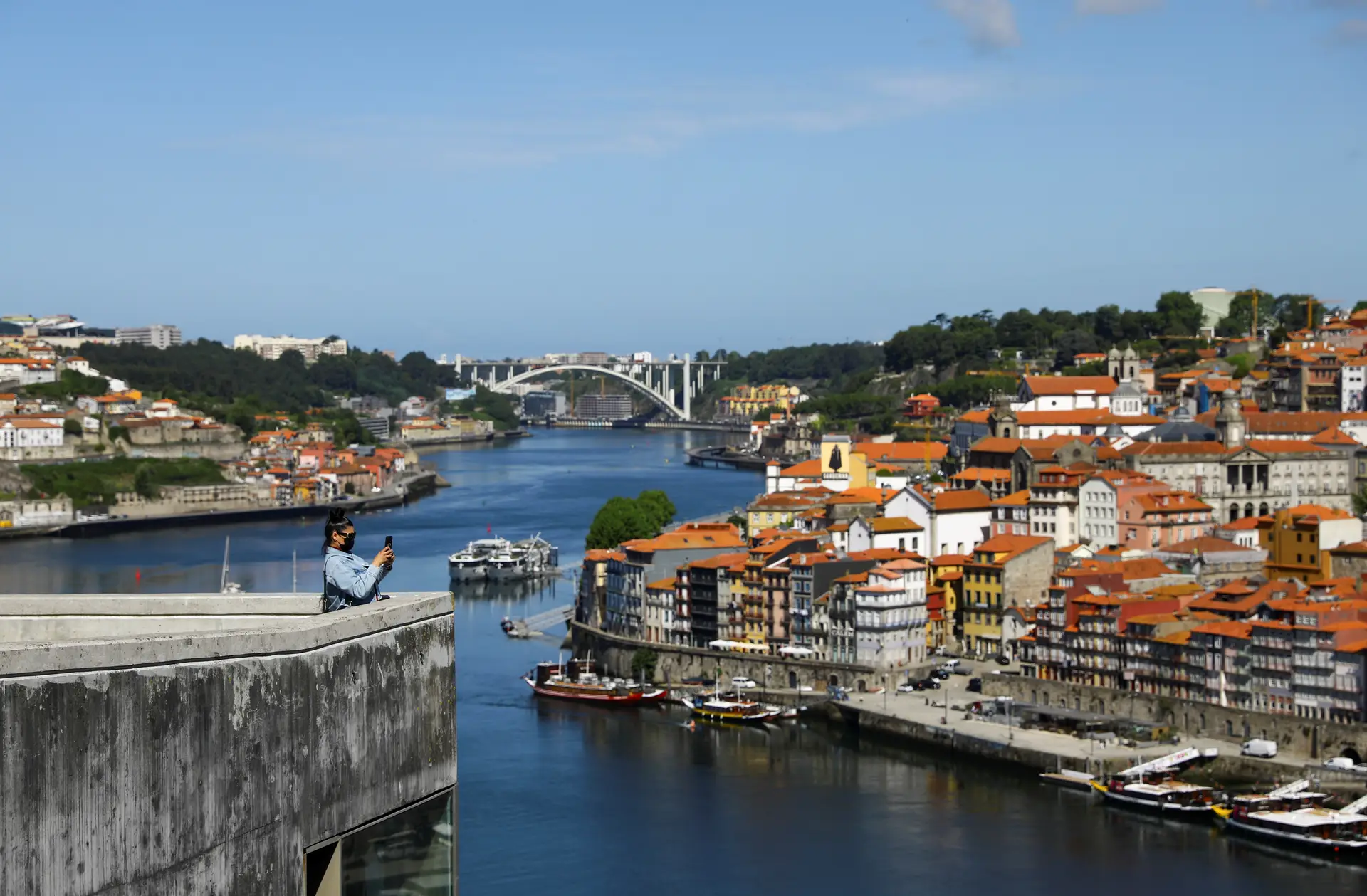 Autárquicas. Candidato do Livre acusa Moreira e Rio de perda de população no Porto