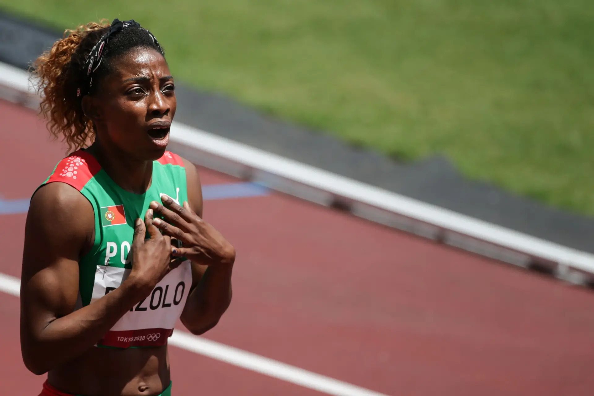 Europeus de atletismo: Lorene Bazolo nas semifinais dos 60 metros