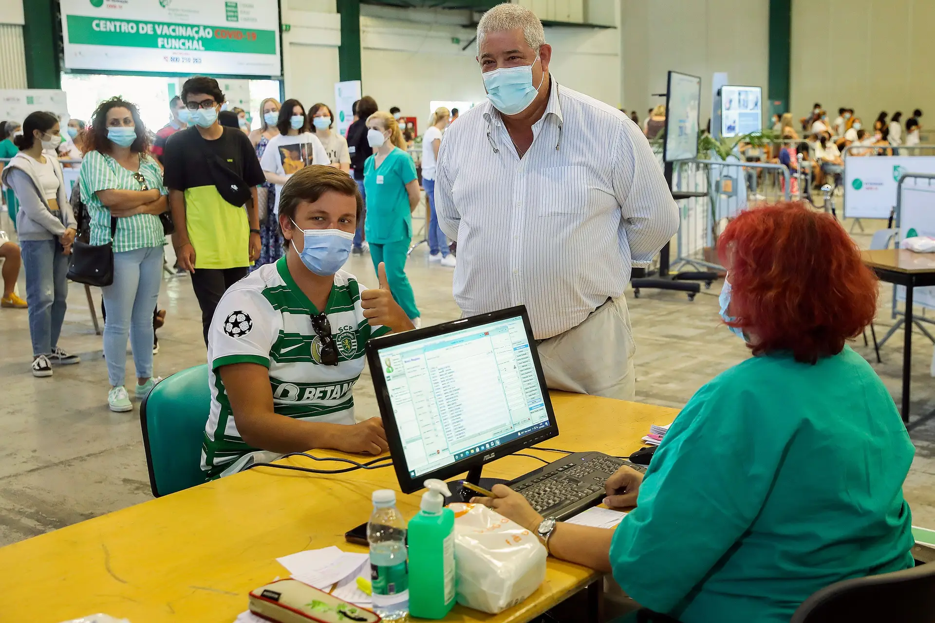 Covid-19. Madeira realiza segundo dia aberto para vacinar crianças dos 12 aos 15 anos