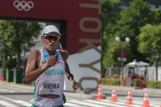 Tóquio 2020. João Vieira termina 50 quilómetros marcha em ...