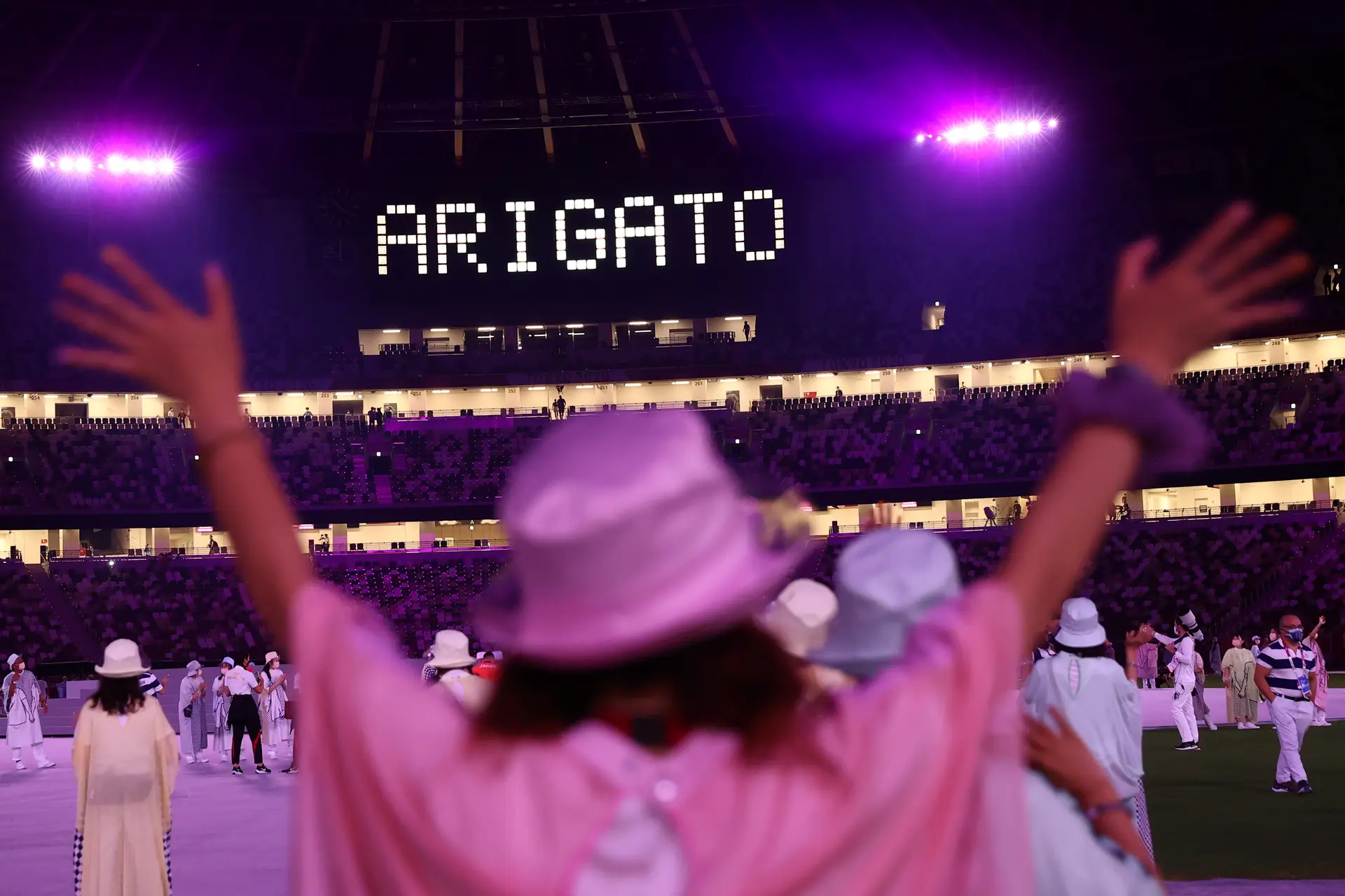 Mensagem de agradecimento, na cerimónia de encerramento dos Jogos Olímpicos Tóquio 2020.
