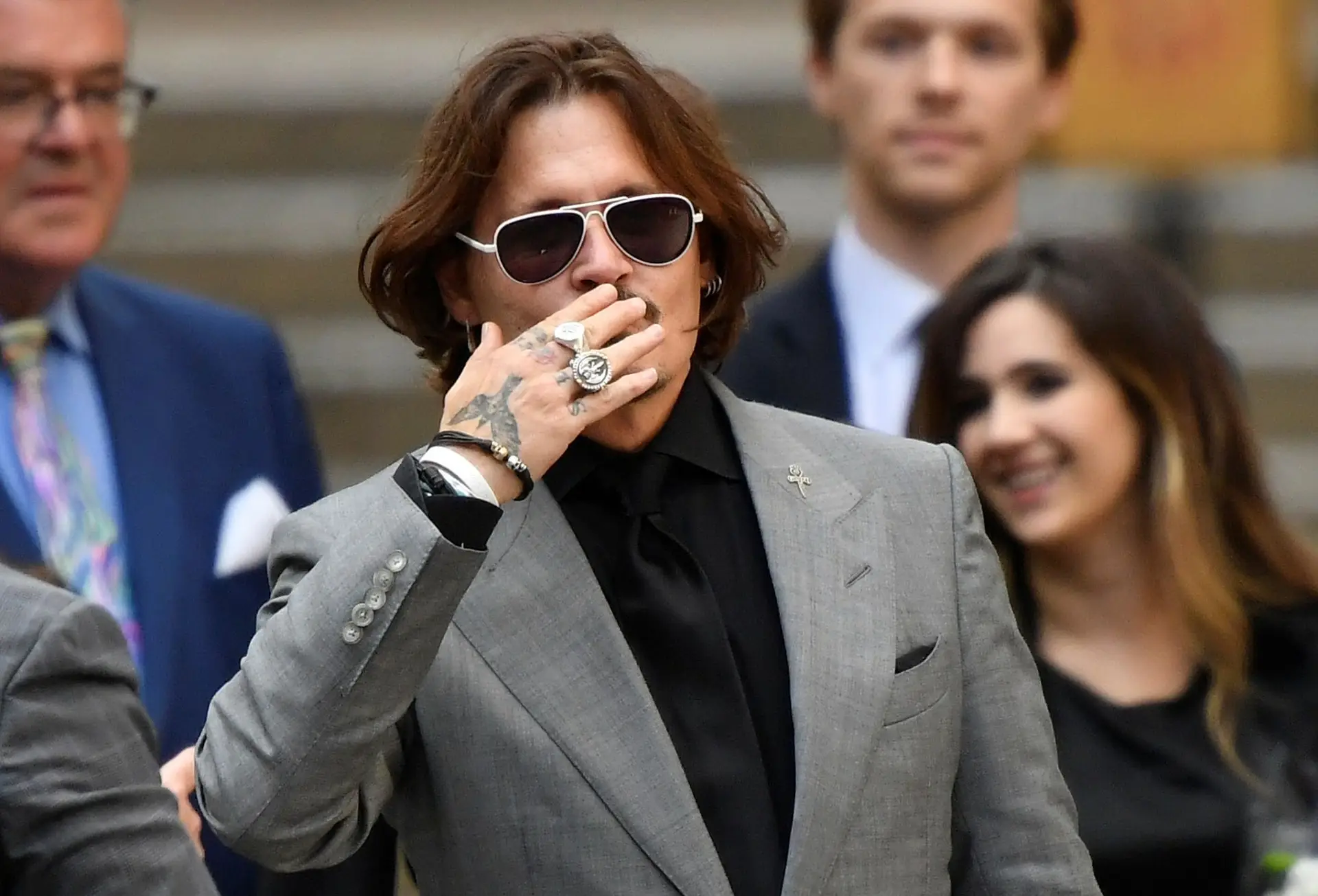 Realizadoras condenam atribuição de prémio a Johnny Depp pelo Festival de San Sebastián