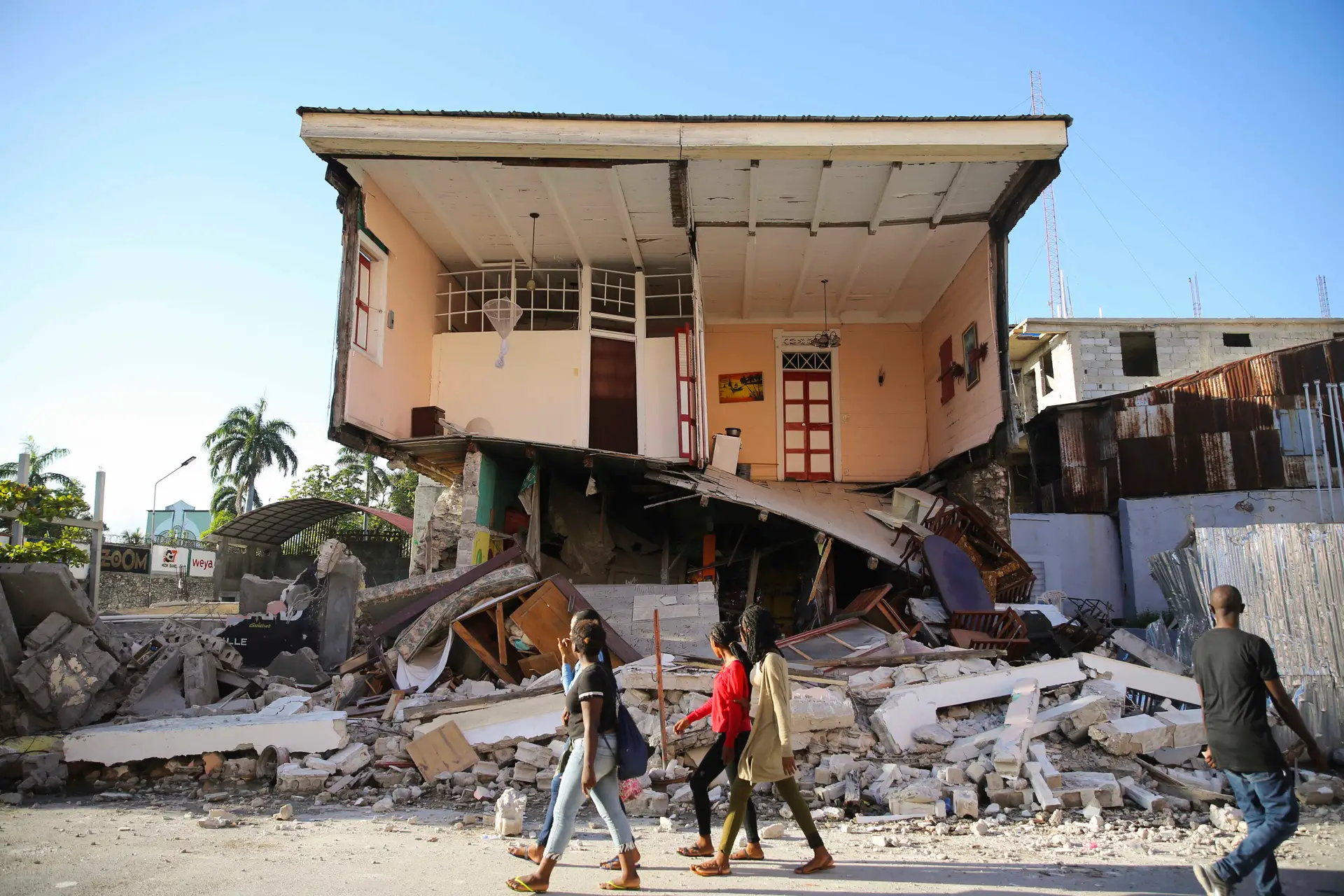 Sismo no Haiti. Portugueses registados no consulado encontram-se bem