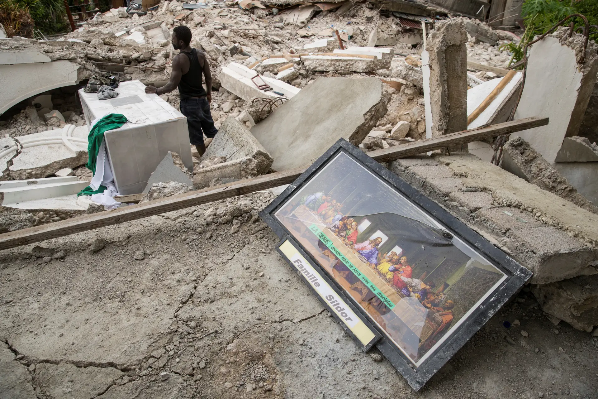 Grupos armados no Haiti declaram tréguas para entrada de ajuda humanitária