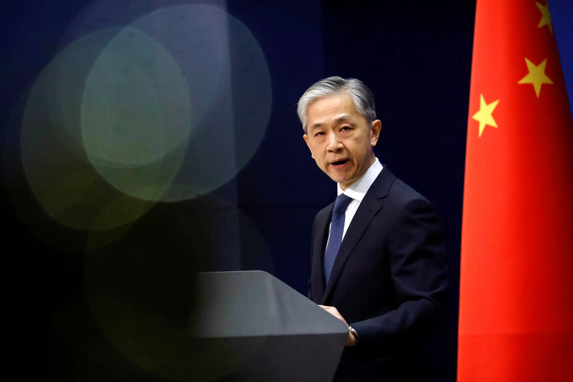 O porta-voz do Ministério dos Negócios Estrangeiros da China, Wang Wenbin.