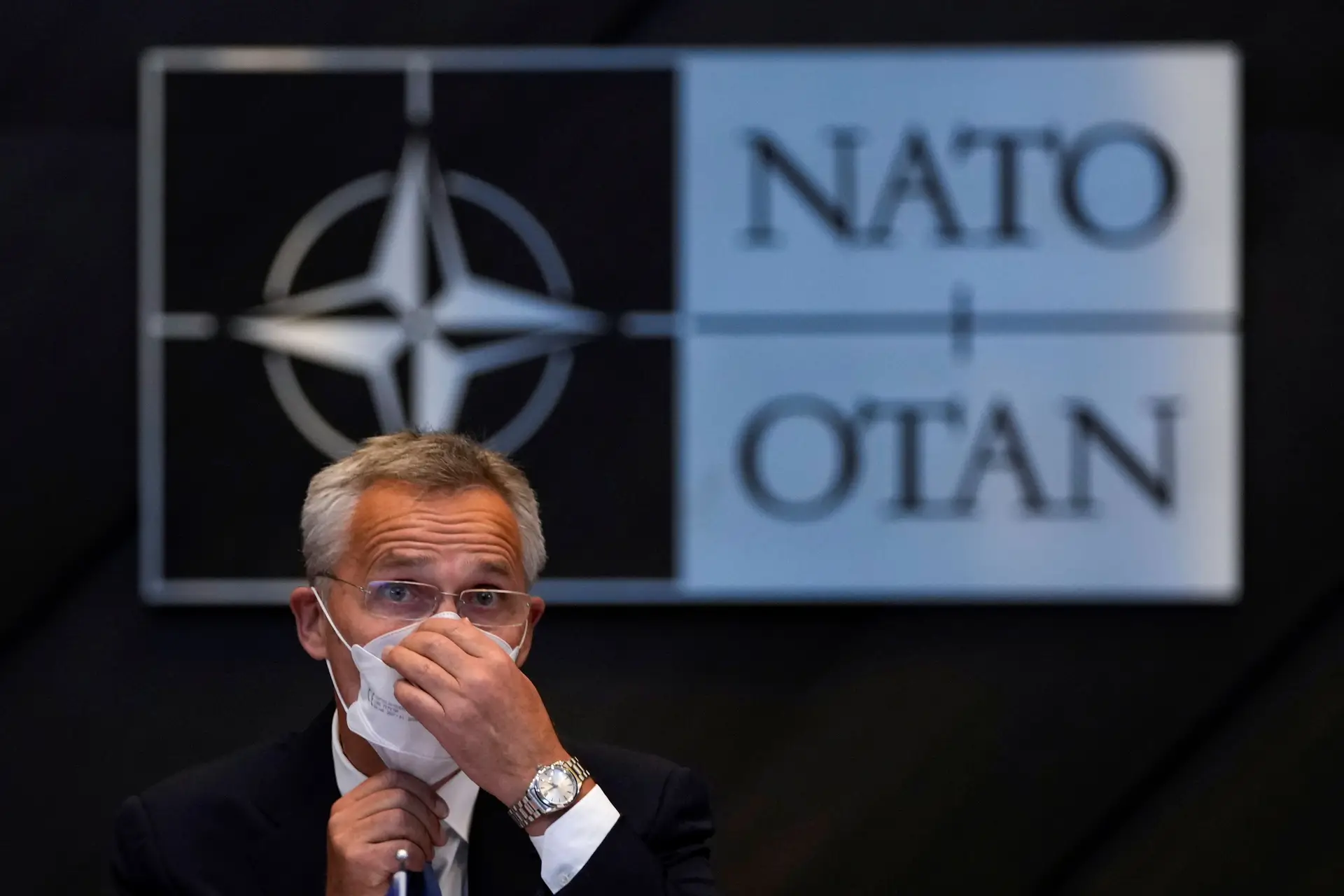 Afeganistão. NATO condena veemente "horrível ataque terrorista" em Cabul